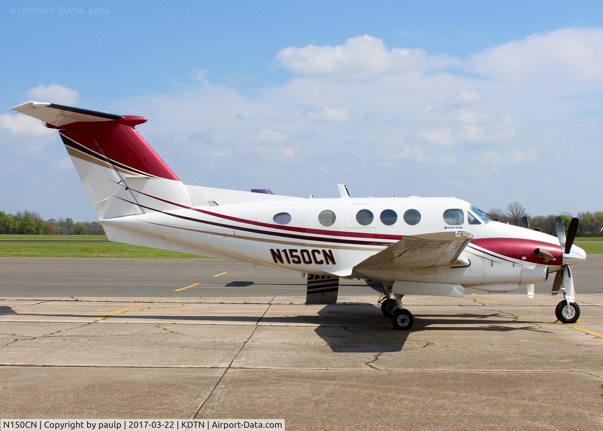 N150CN, 1981 Beech F90 King Air C/N LA-138, At Downtown Shreveport.