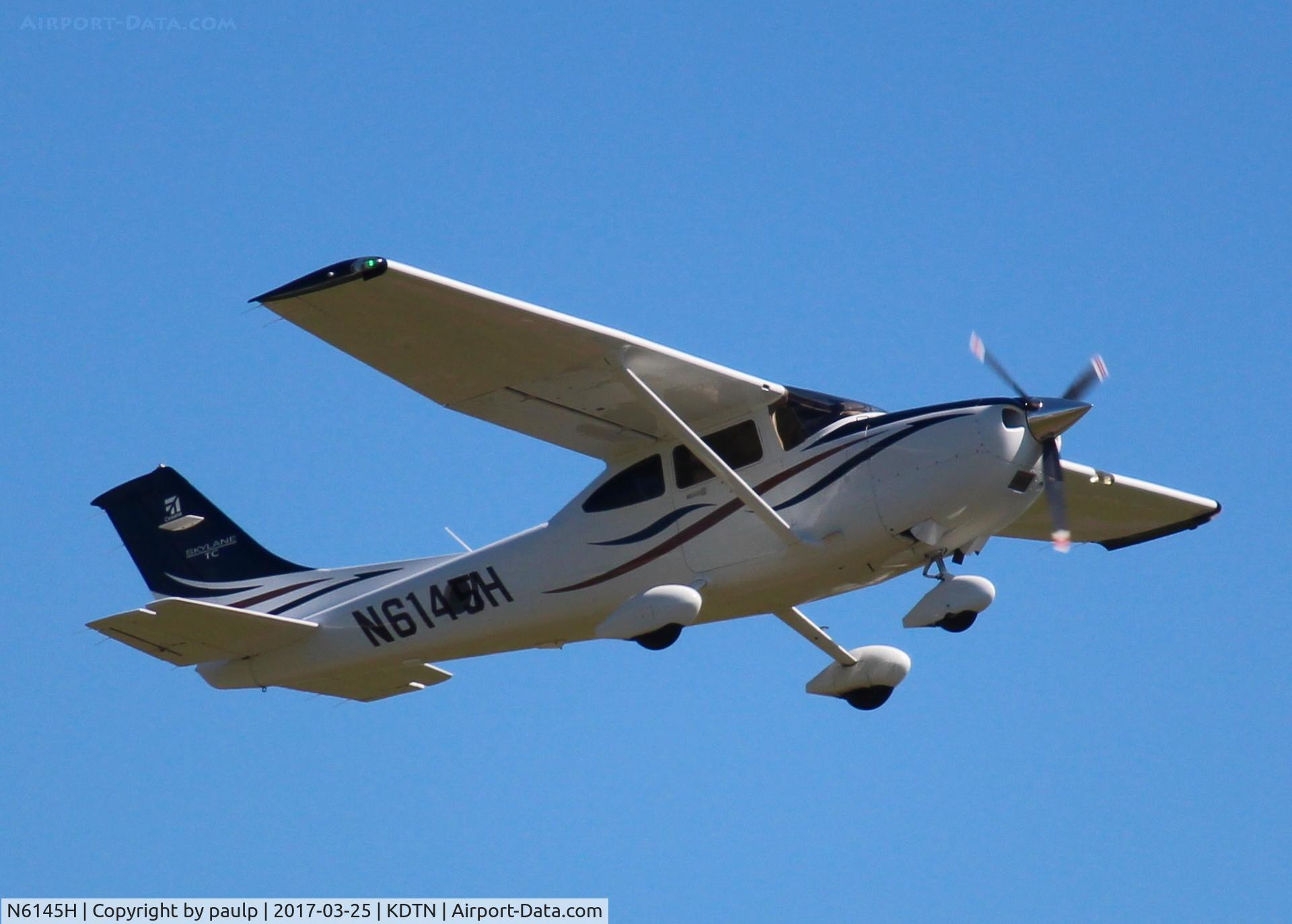 N6145H, 2008 Cessna T182T Turbo Skylane C/N T18208827, At Downtown Shreveport.