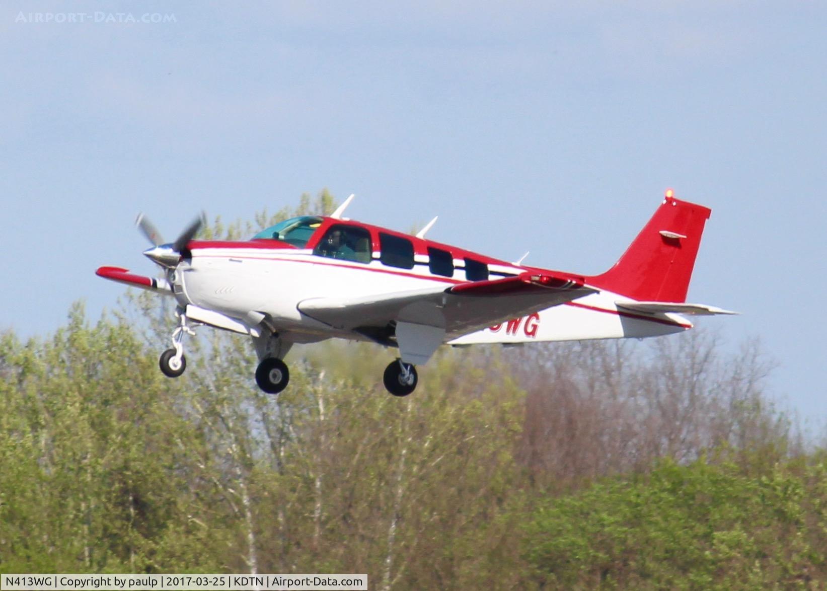 N413WG, 1976 Beech A36 Bonanza 36 C/N E-804, At Downtown Shreveport.