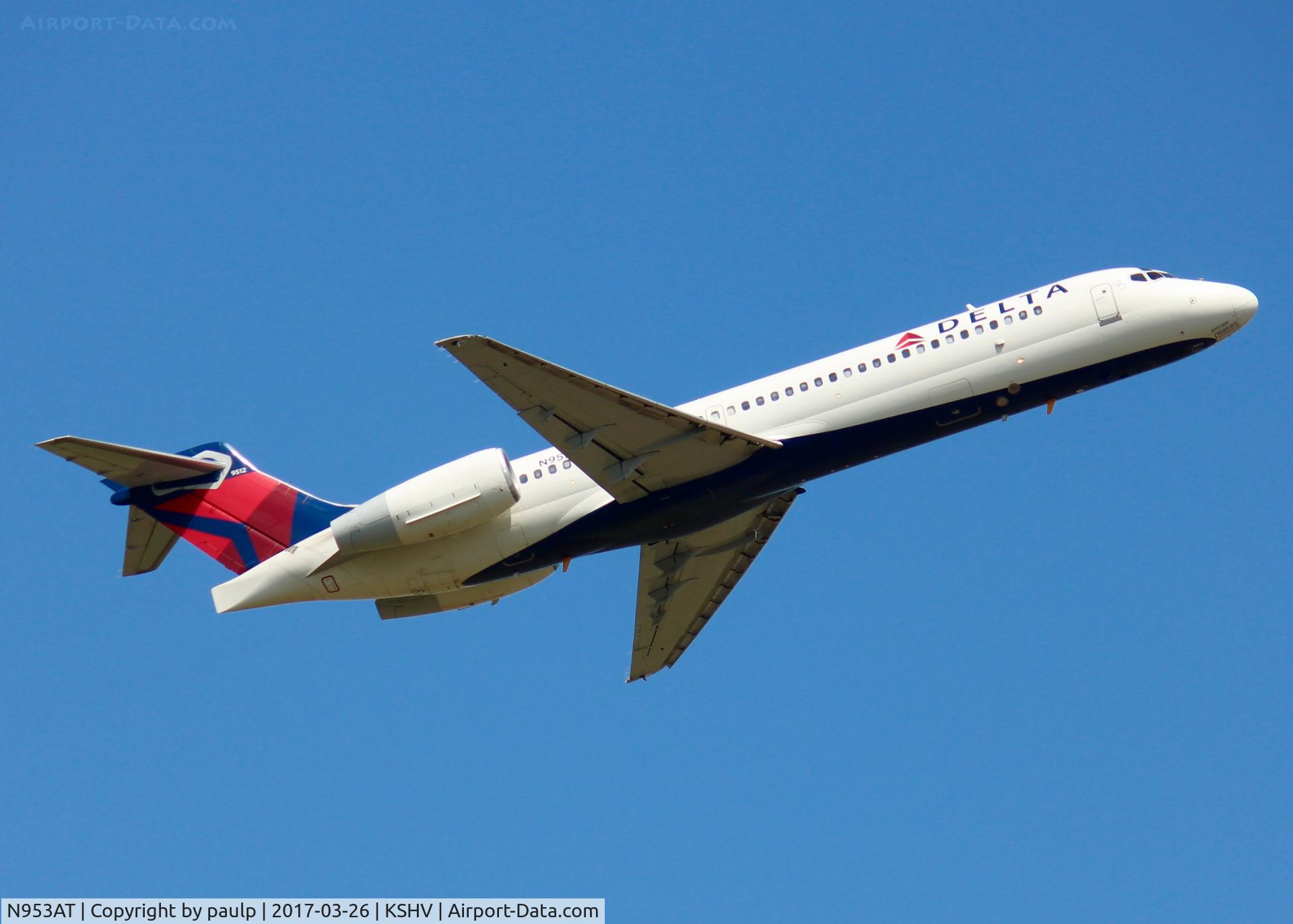 N953AT, 2000 Boeing 717-200 C/N 55015, At Shreveport Regional.