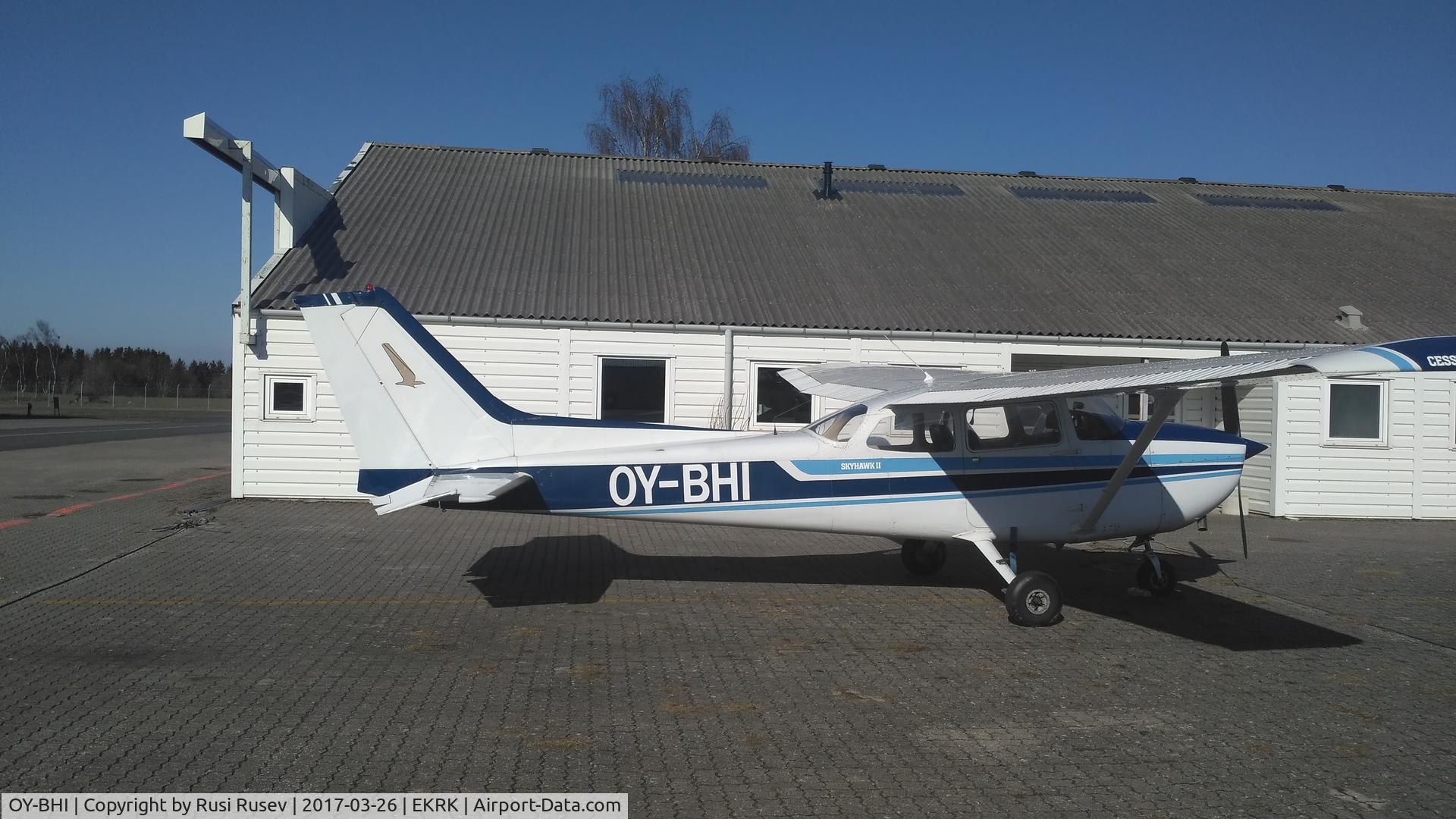 OY-BHI, 1980 Cessna 172N C/N 172-73831, Ready for service.
