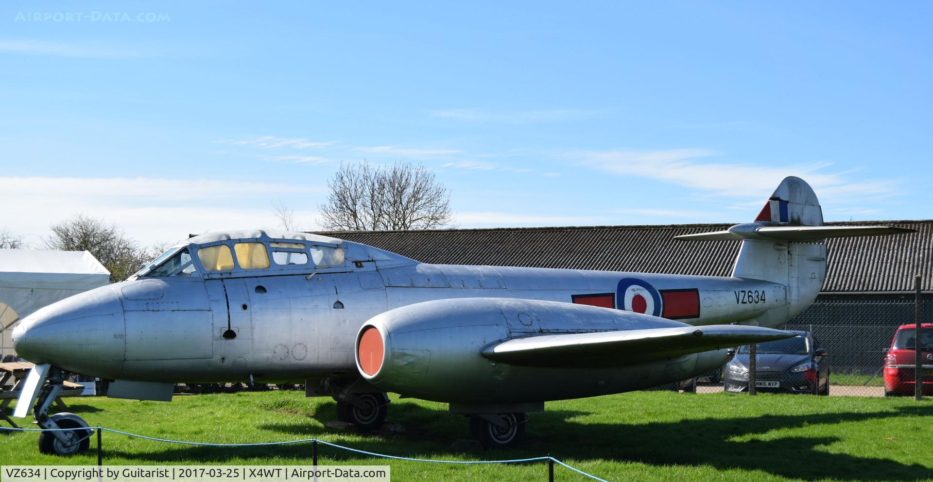 VZ634, Gloster Meteor T.7 C/N Not found VZ634, At the Newark Air Museum