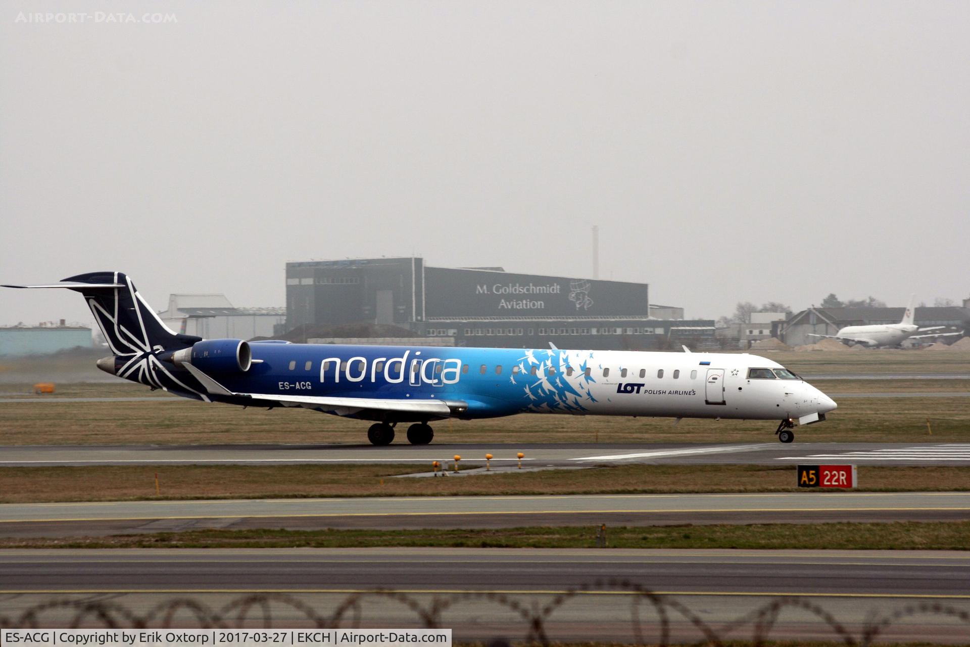 ES-ACG, 2012 Bombardier CRJ-900 NG (CL-600-2D24) C/N 15277, ES-ACG taking off rw 22R.