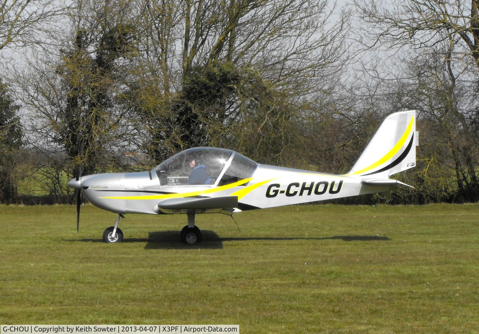 G-CHOU, 2012 Cosmik EV-97 TeamEurostar UK C/N 4102, Visiting Priory Farm