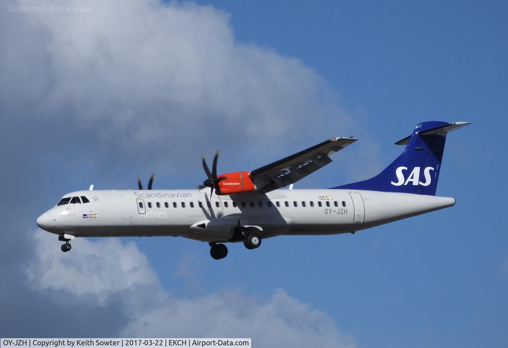 OY-JZH, 2014 ATR 72-212A C/N 1177, Short finals to land at Copenhagen