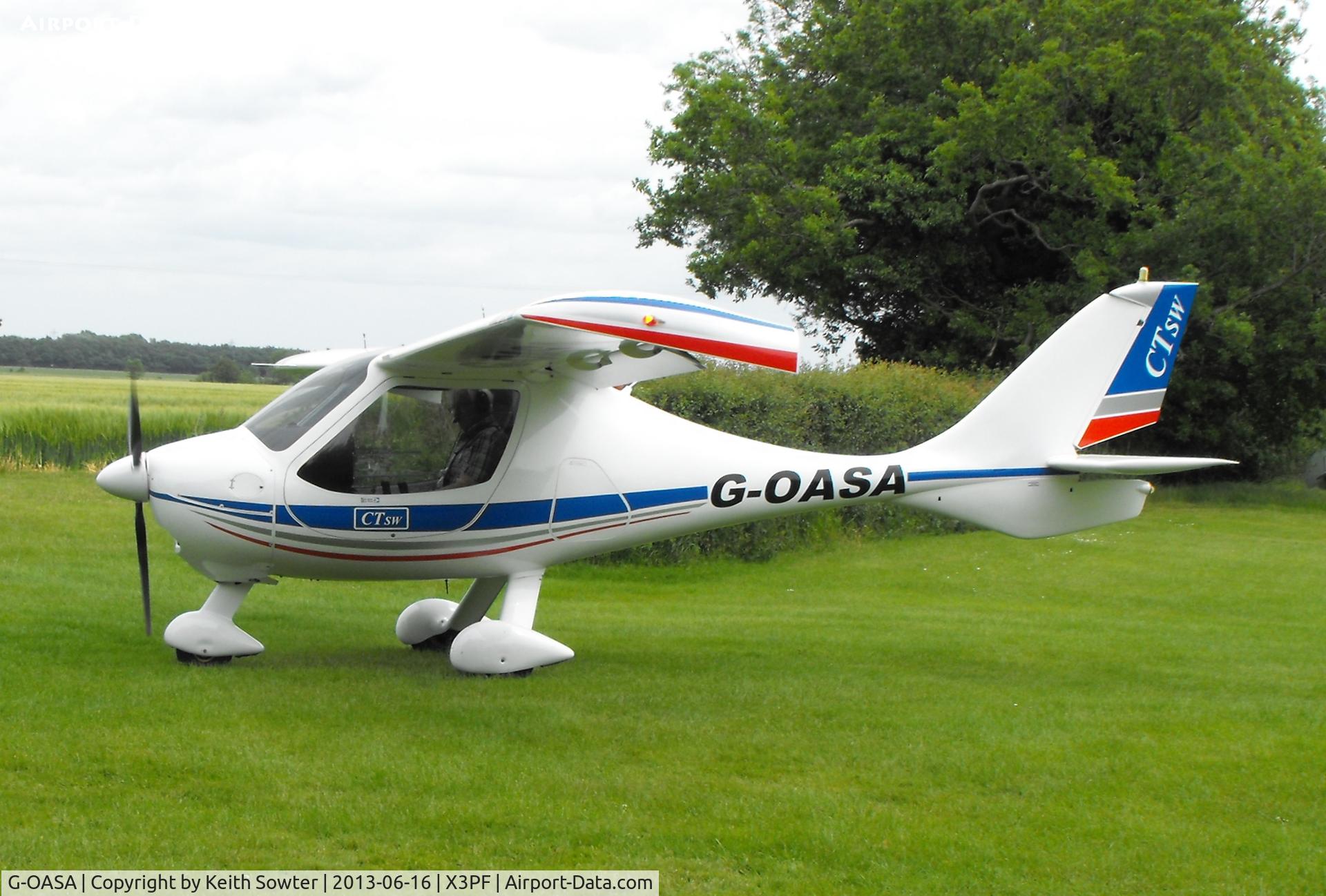 G-OASA, 2009 Flight Design CTSW C/N 8497, Visiting Priory Farm