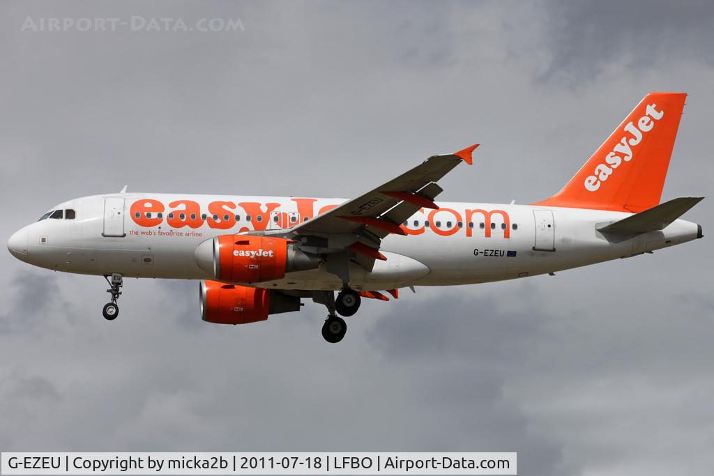 G-EZEU, 2004 Airbus A319-111 C/N 2283, Landing
