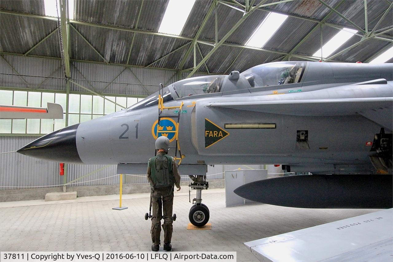 37811, Saab Sk37E Viggen C/N 37811, Saab Sk37E Viggen, Musée Européen de l'Aviation de Chasse, Montélimar-Ancône airfield (LFLQ)