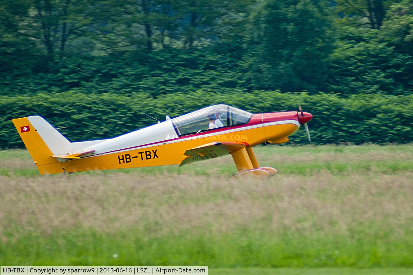HB-TBX, 1967 Uetz U4M Pelikan C/N 05, Taking-off for a flight back to the north