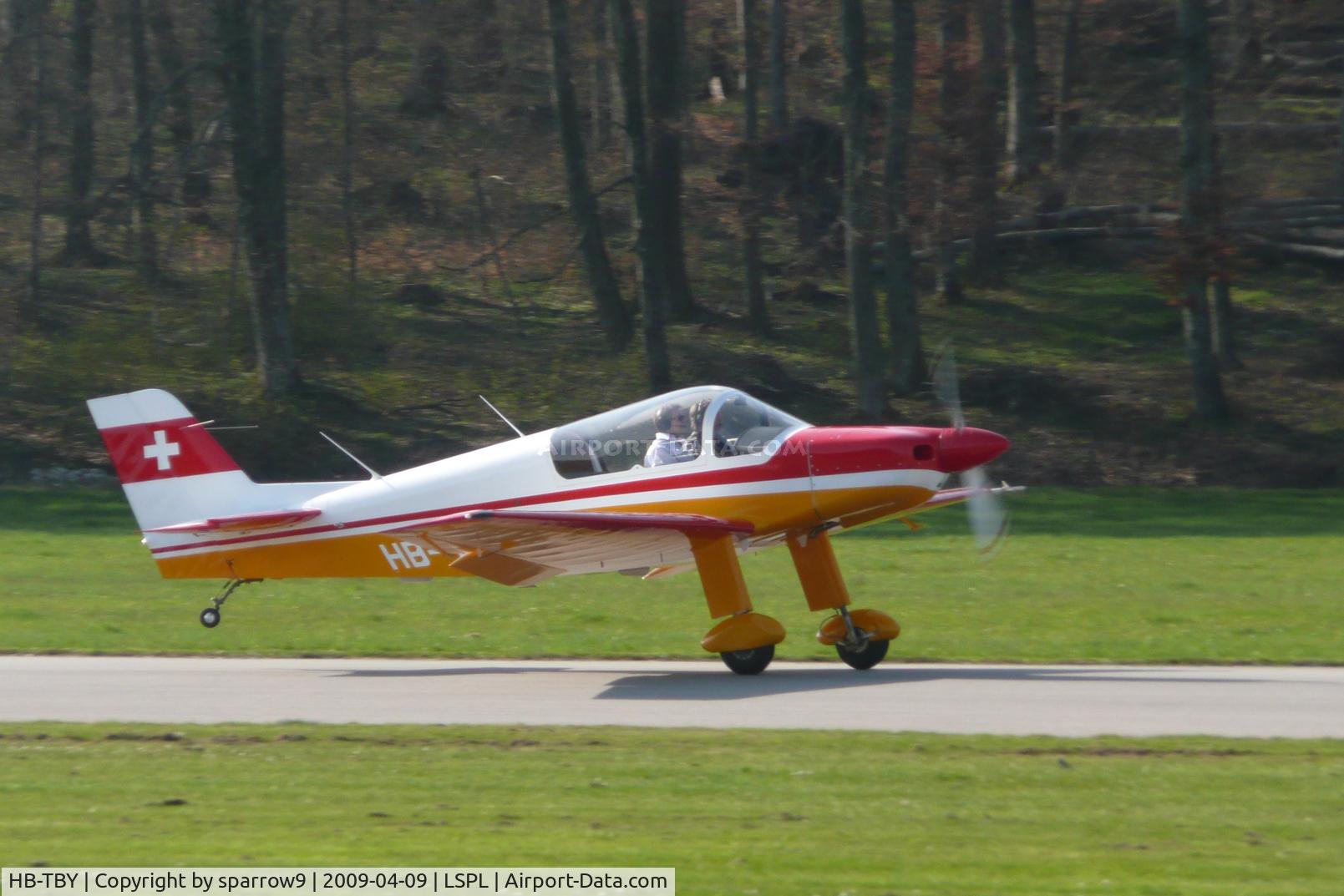HB-TBY, 1964 Uetz U4M Pelikan C/N 027, Just before lift-off