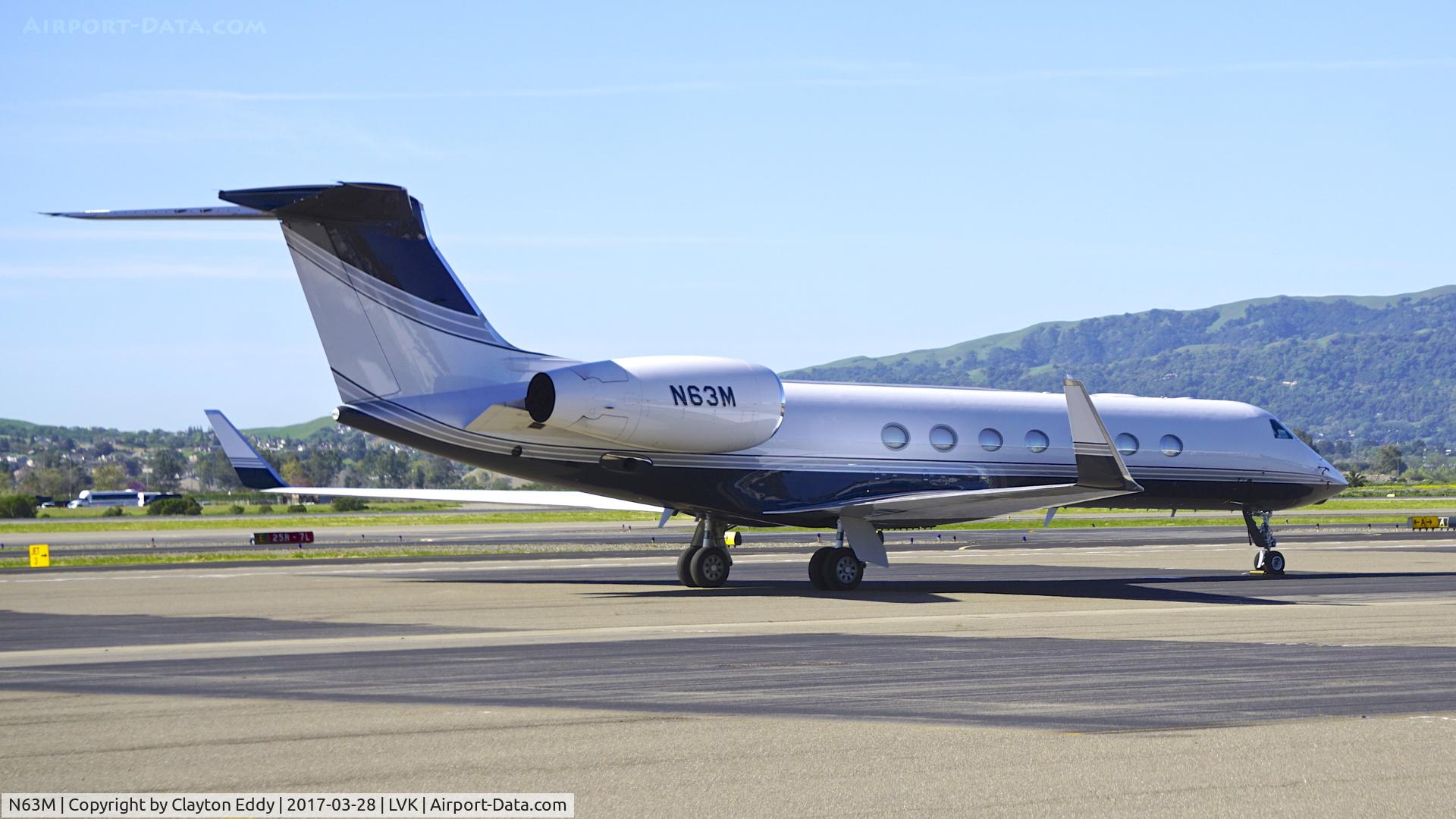 N63M, 1990 Gulfstream Aerospace Gulfstream IV C/N 1152, Livermore Airport California. 2017.