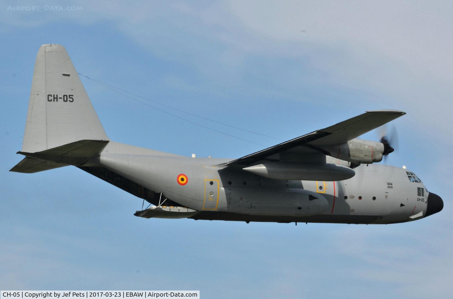 CH-05, 1972 Lockheed C-130H Hercules C/N 382-4470, Flew over Antwerp Airport.