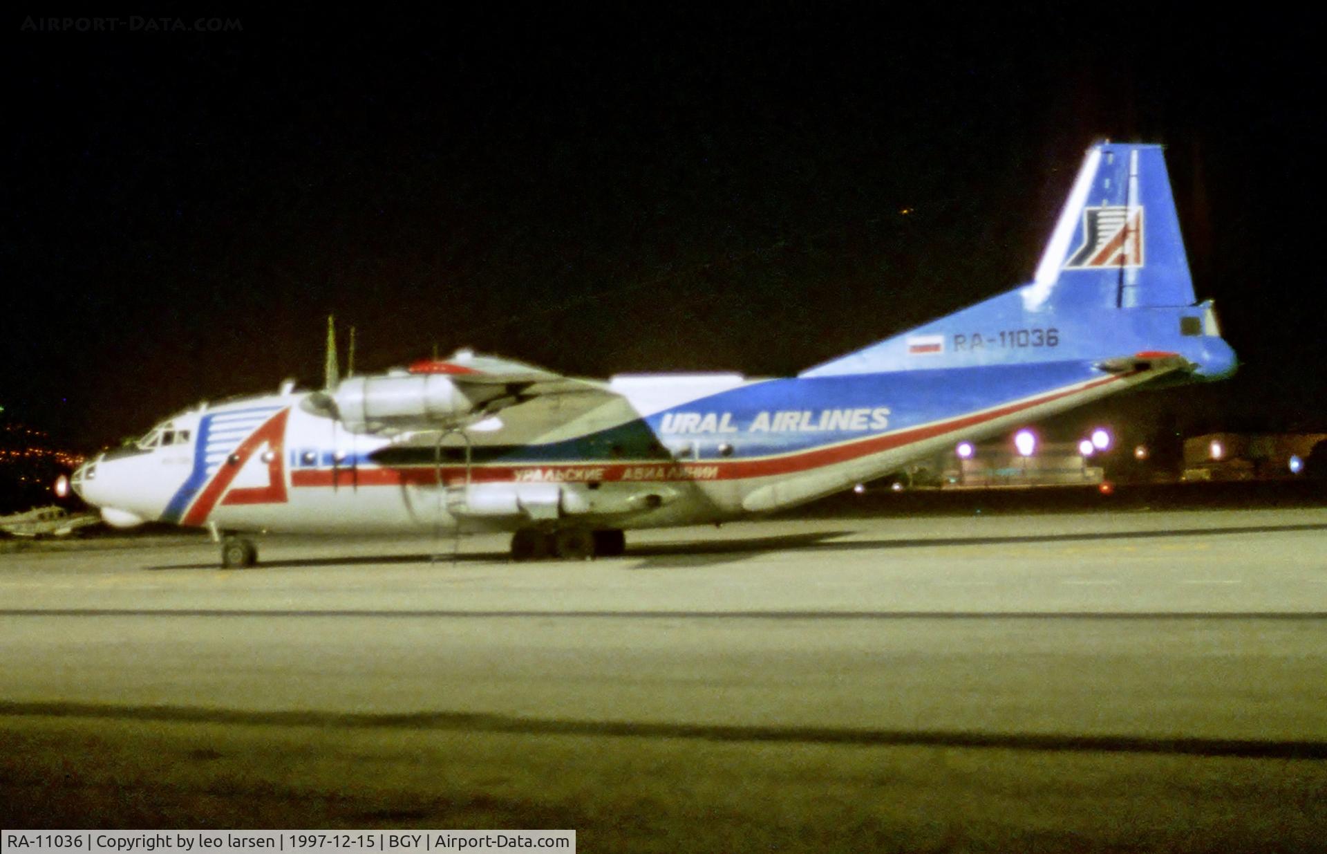 RA-11036, 1967 Antonov An-12B C/N 7344810, Bergamo 15.12.1997