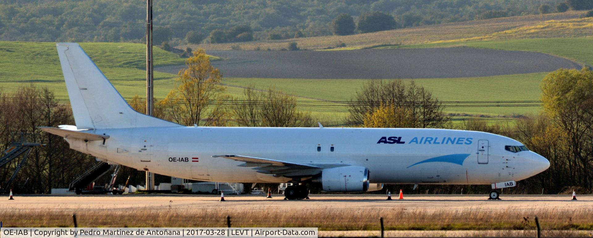 OE-IAB, 1991 Boeing 737-4Z9 C/N 25147, Foronda - Vitoria-Gasteiz - España
