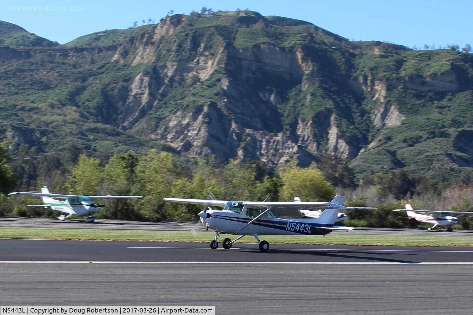 N5443L, 1980 Cessna 152 C/N 15284315, 1980 Cessna 152, Lycoming O-235 115 Hp, landing roll Rwy 04