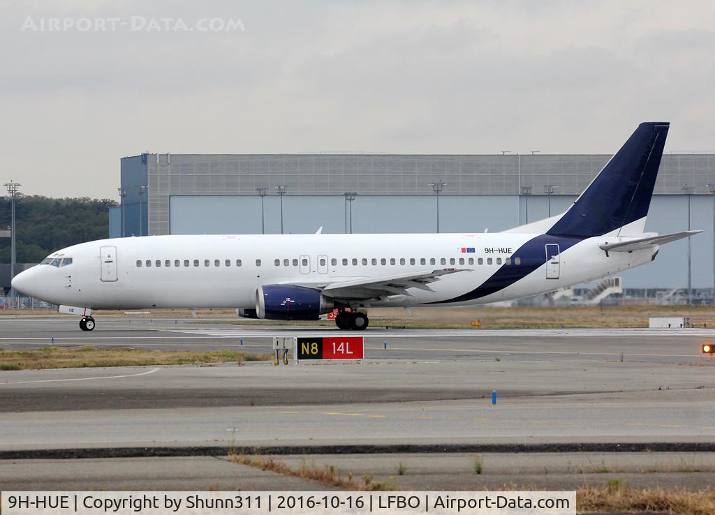 9H-HUE, 1992 Boeing 737-430 C/N 27003, Ready for take off from rwy 14L