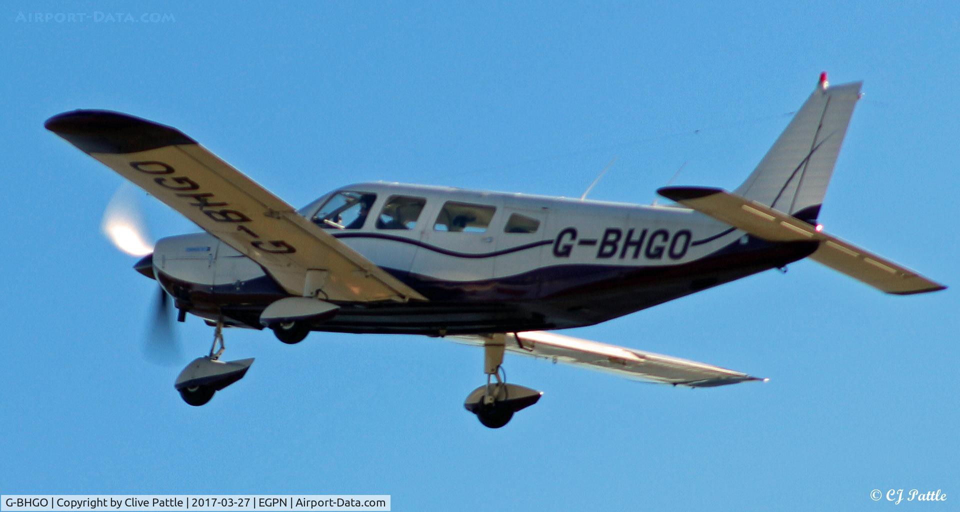 G-BHGO, 1978 Piper PA-32-260 Cherokee Six Cherokee Six C/N 32-7800007, Departing EGPN