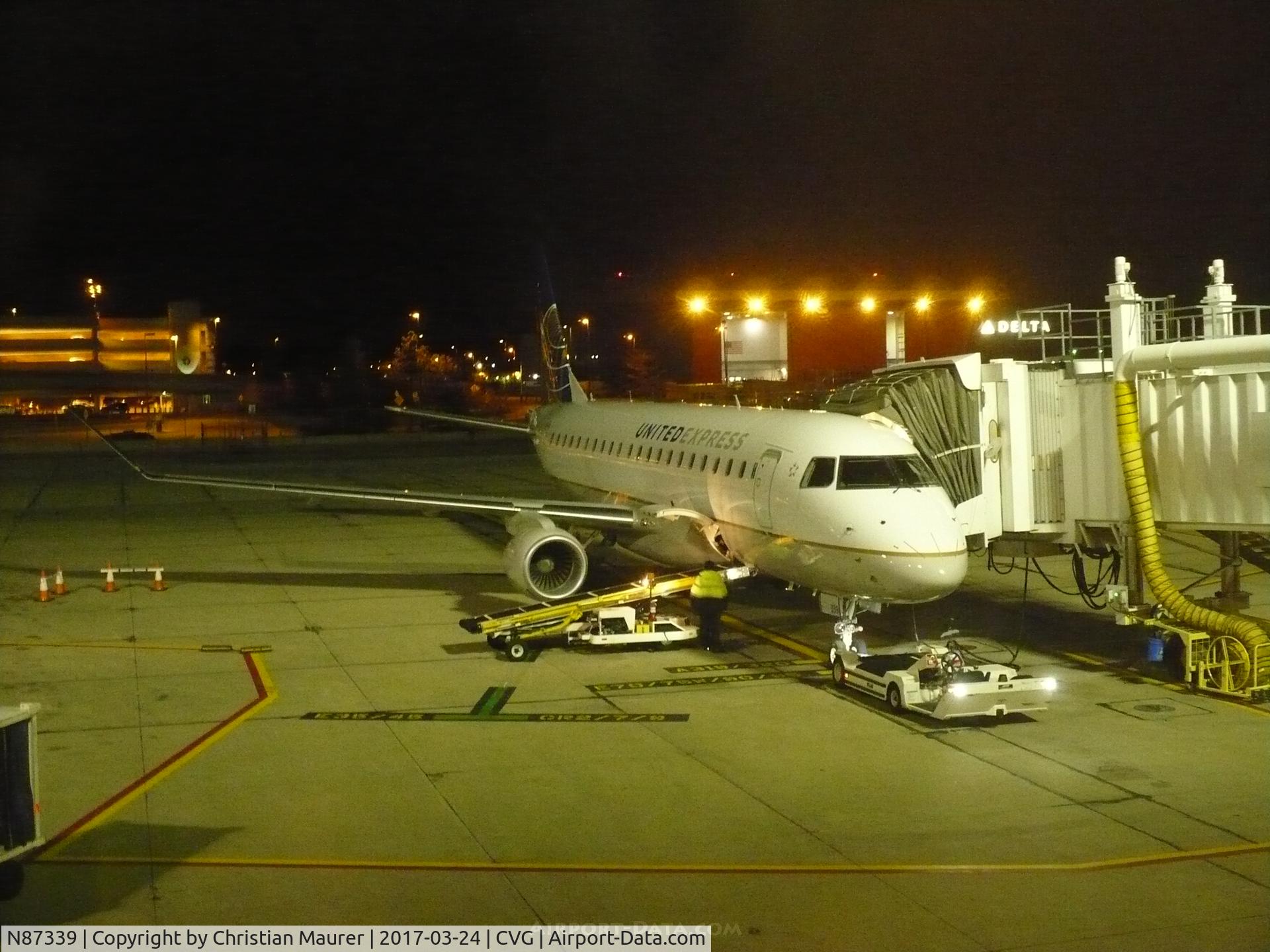 N87339, 2016 Embraer 175LR (ERJ-170-200LR) C/N 17000559, ERJ-175LR about to take me to Houston