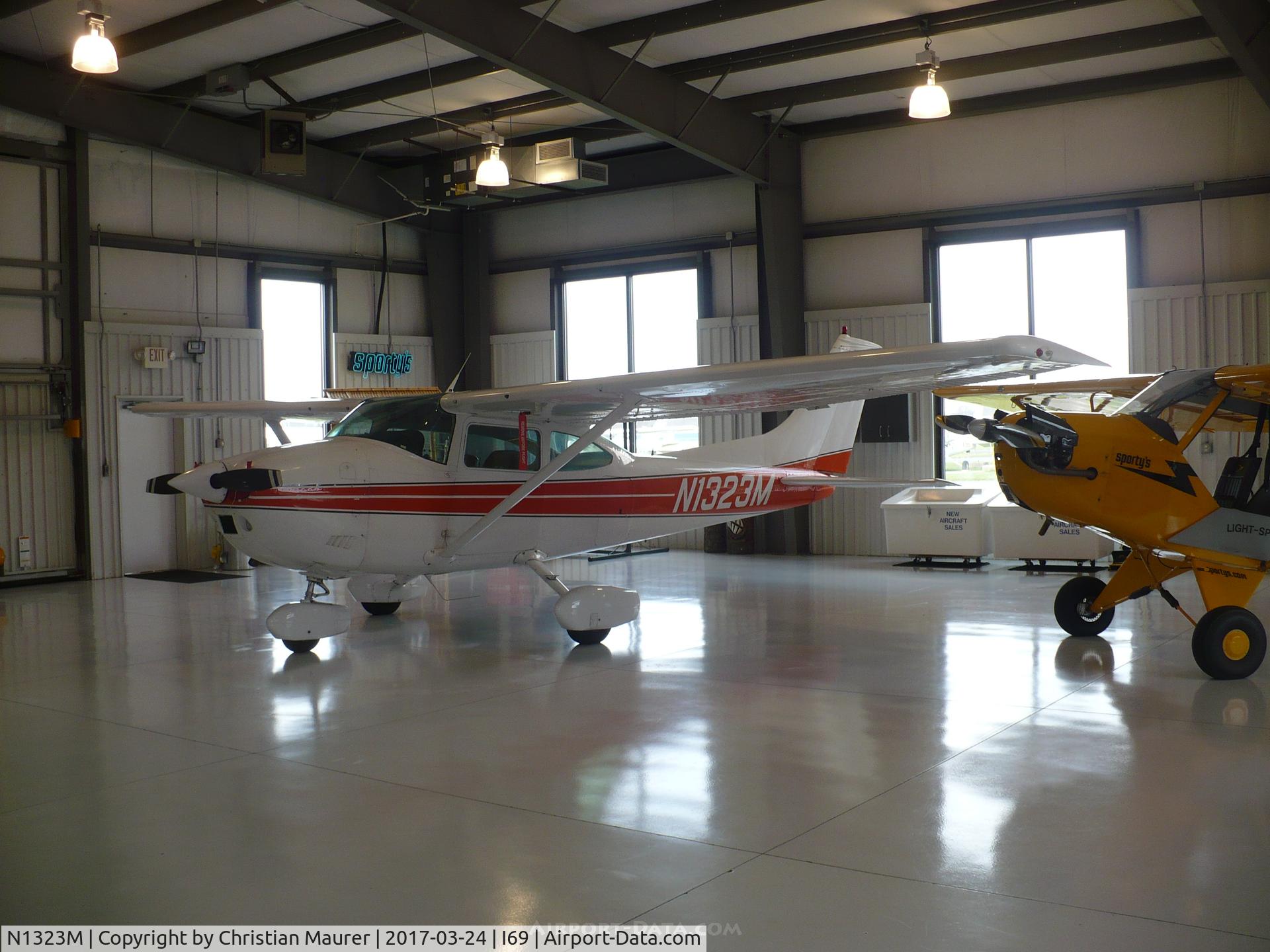 N1323M, 1975 Cessna 182P Skylane C/N 18264288, Cessna 182