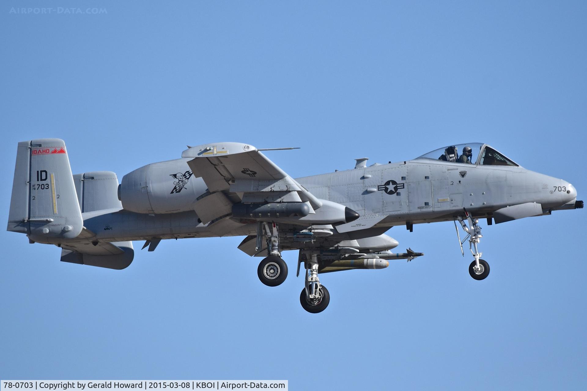 78-0703, 1978 Fairchild Republic A-10C Thunderbolt II C/N A10-0323, On final for RWY 10R.  190th Fighter Sq., Idaho ANG.
