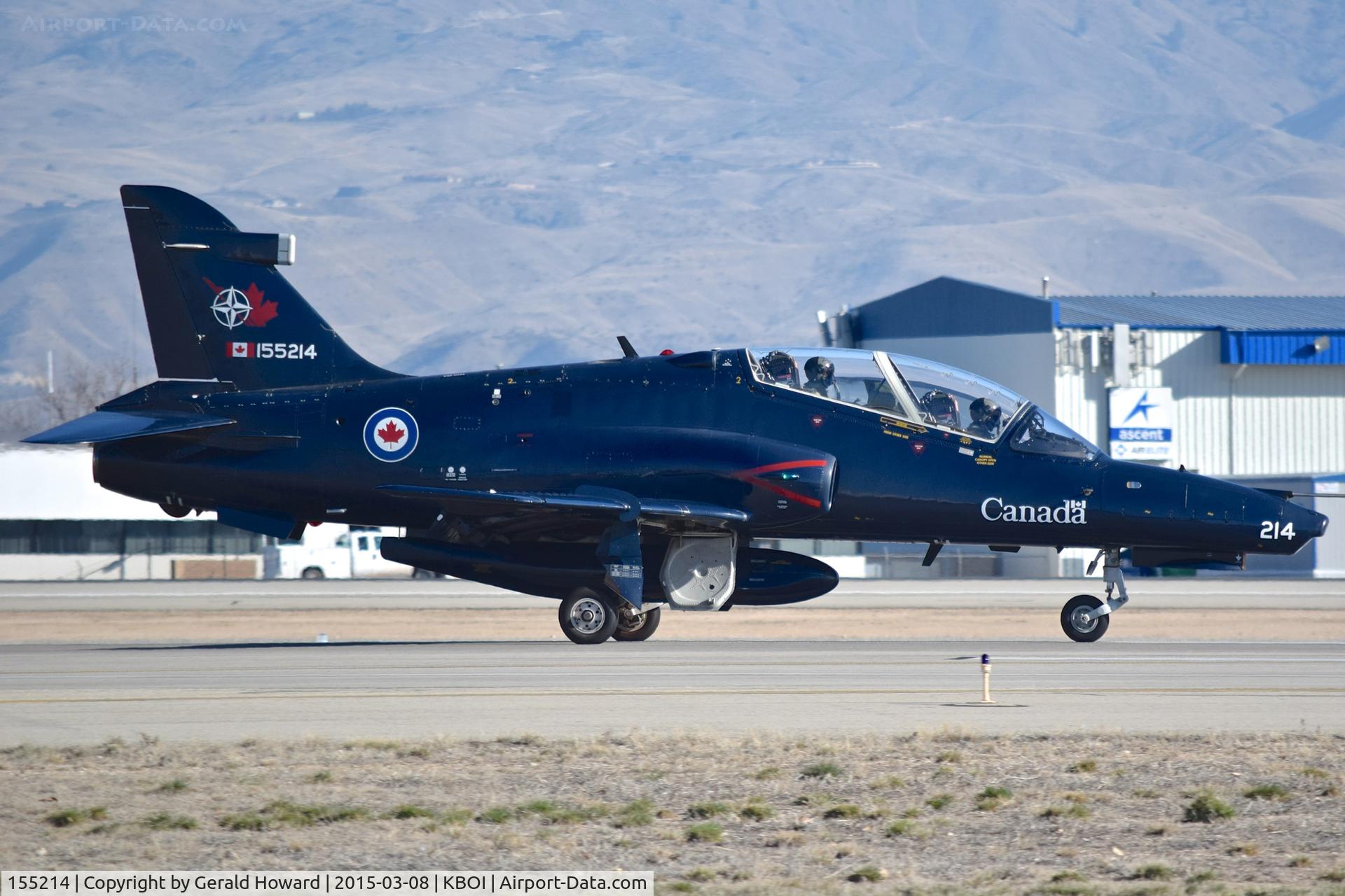 155214, 2001 BAe Systems CT-155 Hawk C/N IT022/708, Landing roll out on RWY 10R. No.2 CFFTS, Moose Jaw, Saskatchewan, Canada.