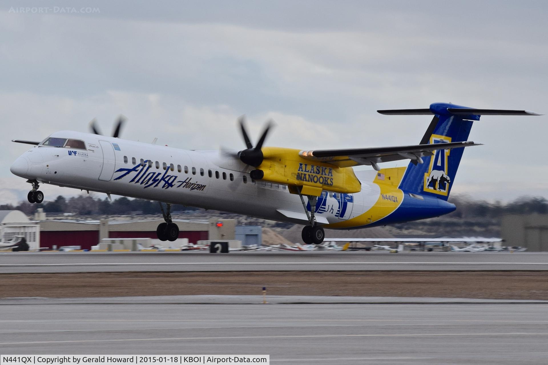 N441QX, 2009 De Havilland Canada DHC-8-402 Dash 8 C/N 4348, Departing RWY 10L.