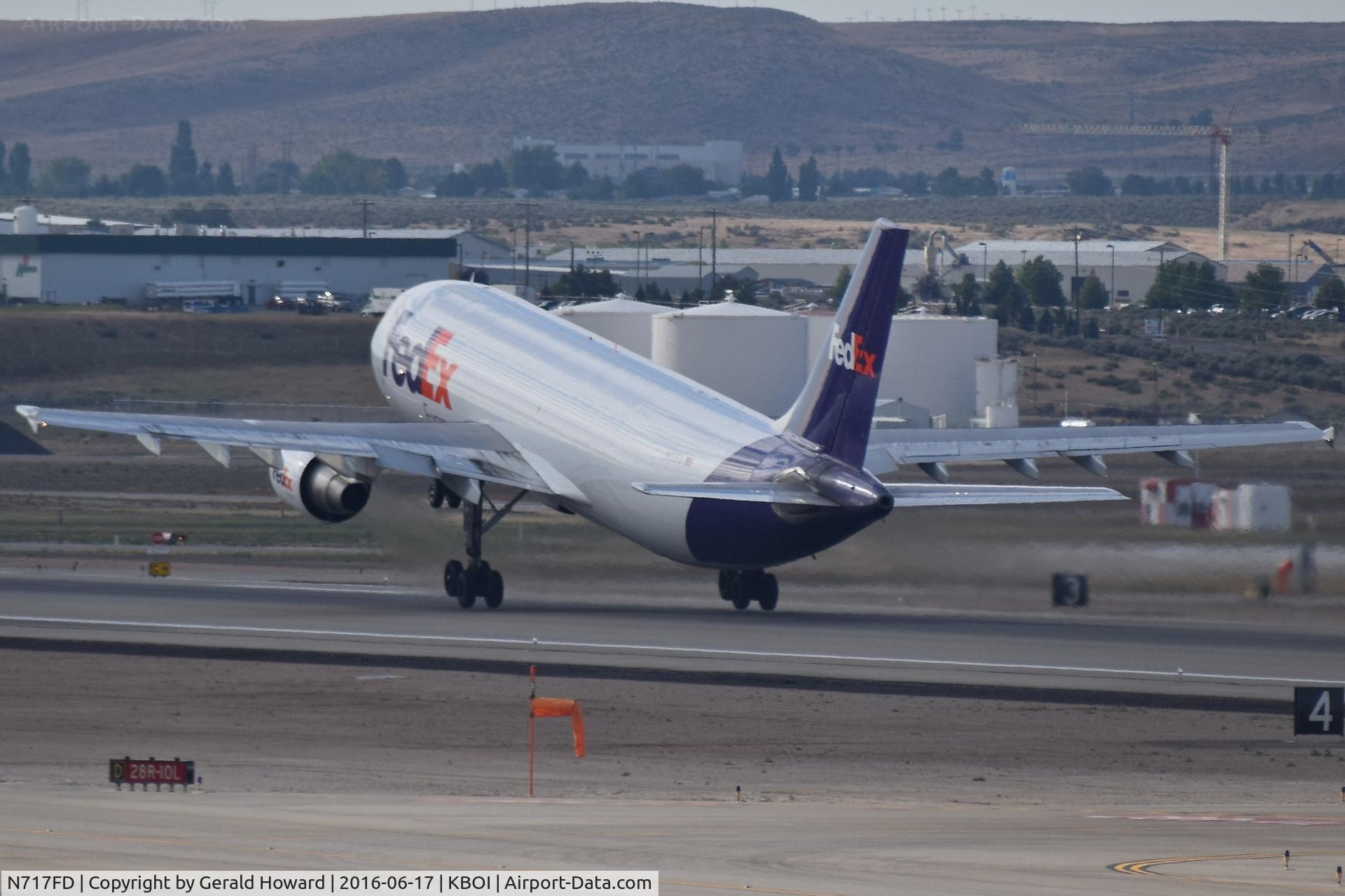 N717FD, 1987 Airbus A300B4-622 C/N 361, Take off from RWY 10L.