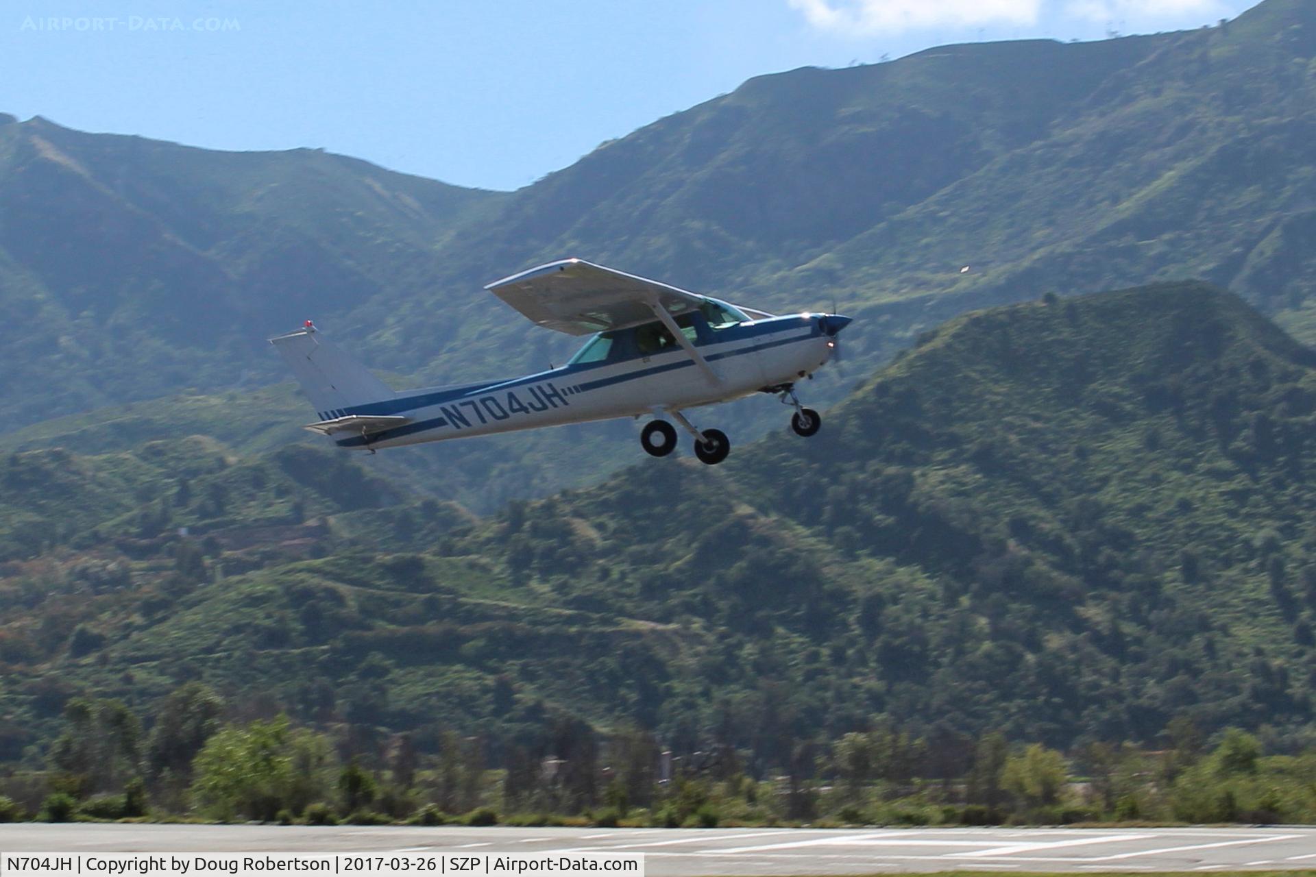 N704JH, 1976 Cessna 150M C/N 15078644, 1976 Cessna 150M, Continental O-200 100 Hp, takeoff climb Rwy 22