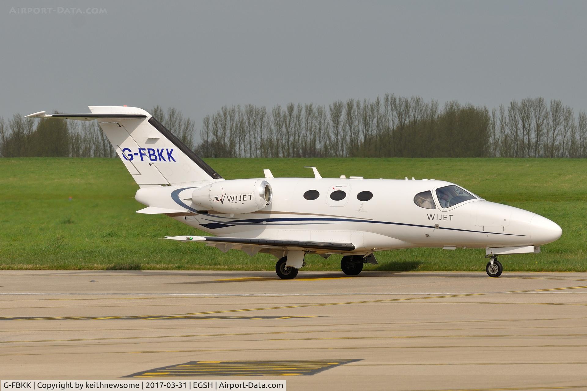 G-FBKK, 2009 Cessna 510 Citation Mustang Citation Mustang C/N 510-0182, Leaving Norwich.