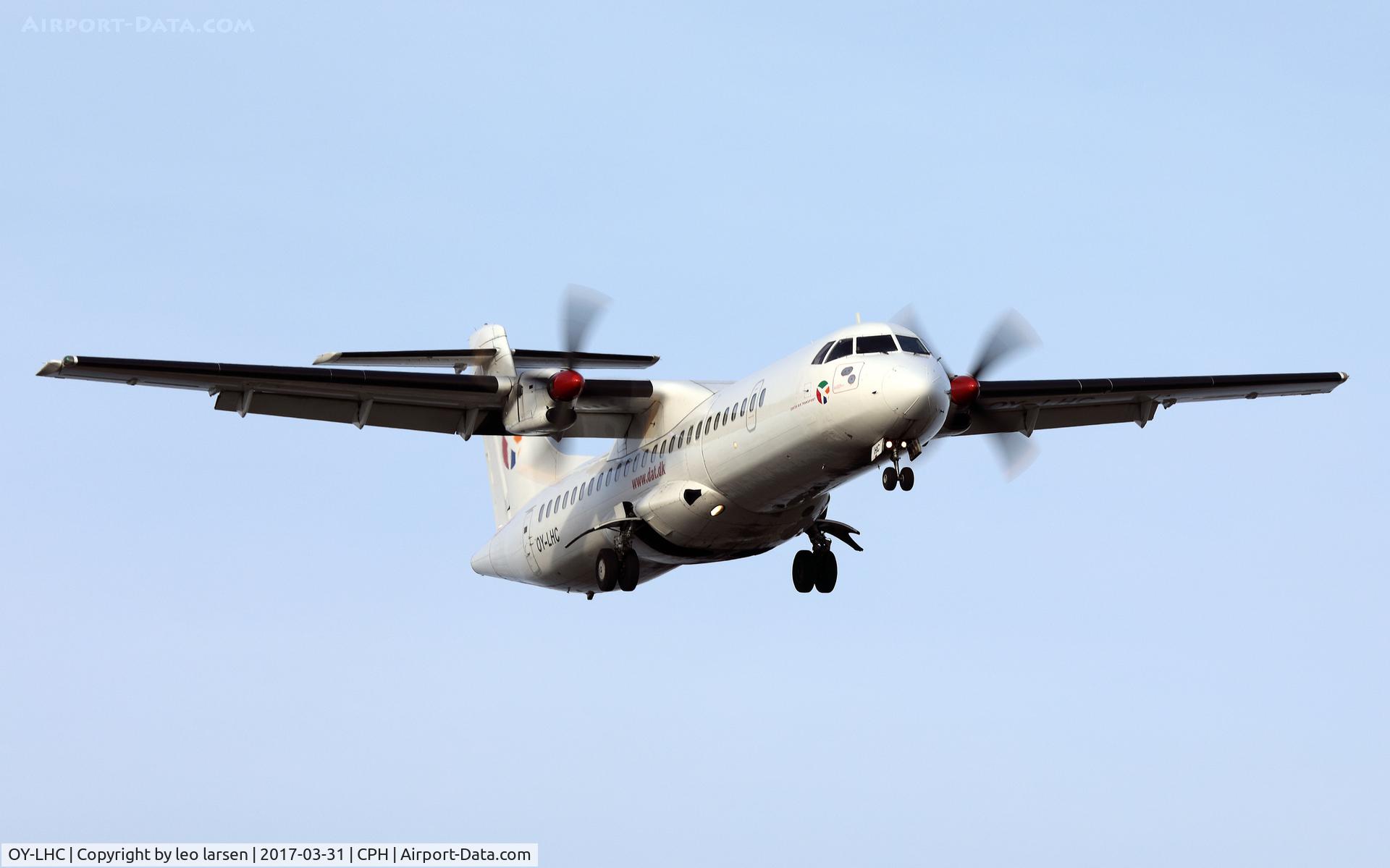OY-LHC, 1994 ATR 72-212 C/N 405, Copenhagen 31.3.2017