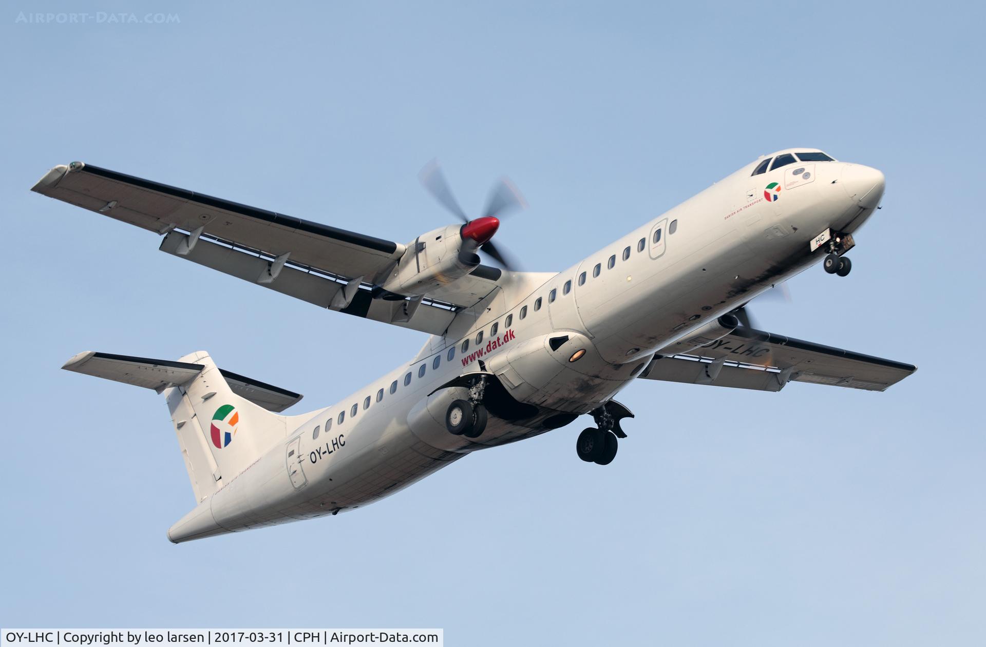 OY-LHC, 1994 ATR 72-212 C/N 405, Copenhagen 31.3.2017