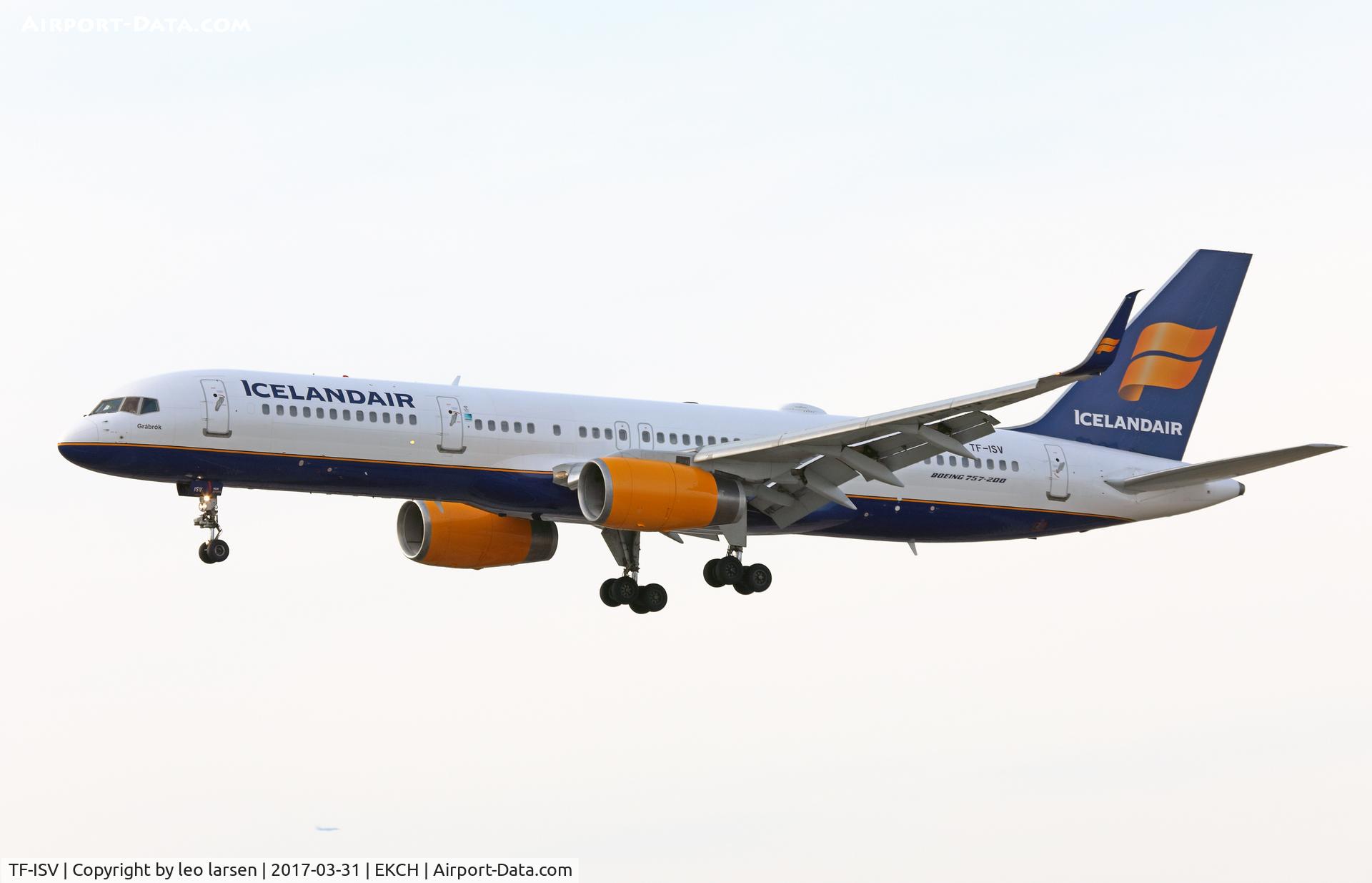 TF-ISV, 1999 Boeing 757-256 C/N 26247, Copenhagen 31.3.2017