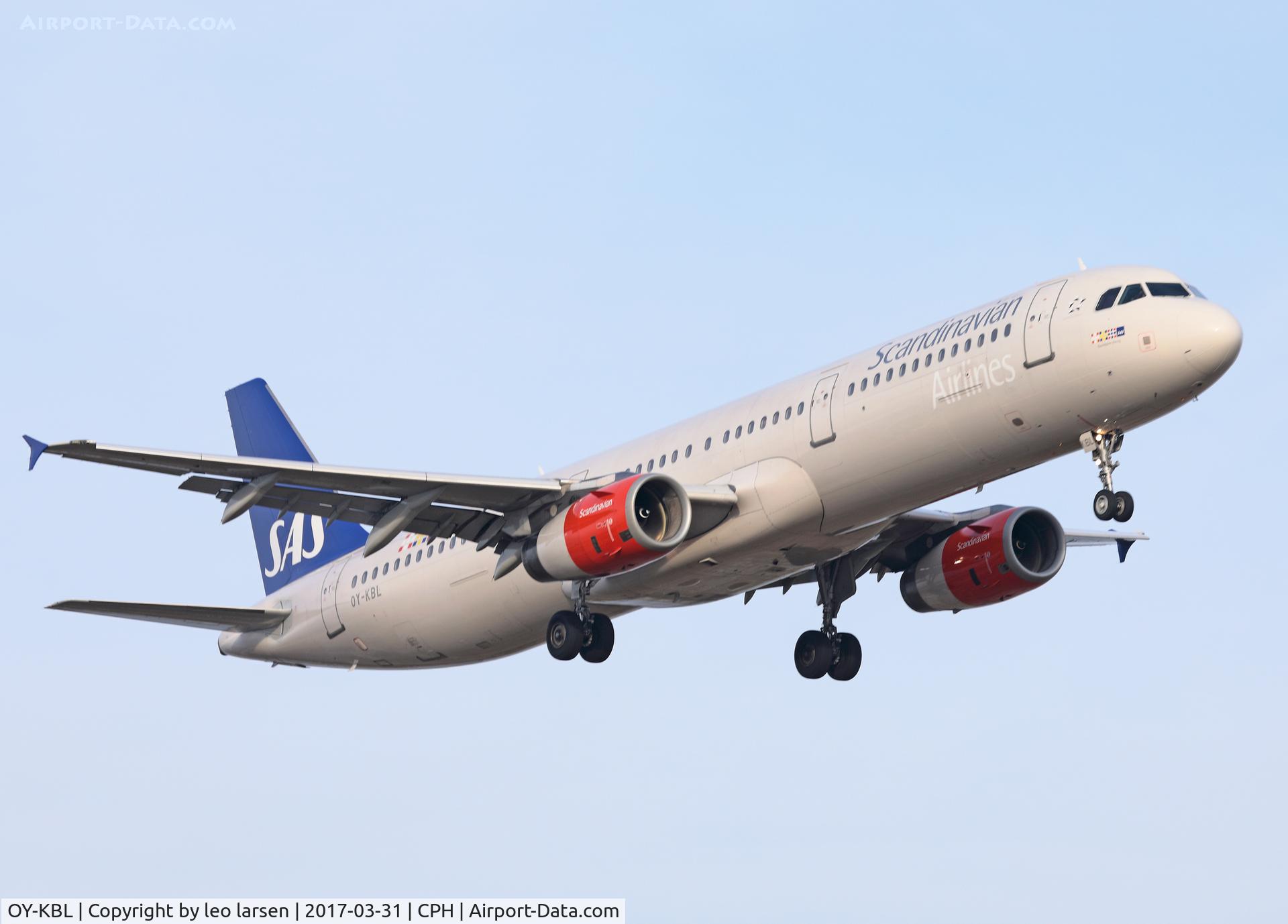 OY-KBL, 2001 Airbus A321-232 C/N 1619, Copenhagen 31.3.2017