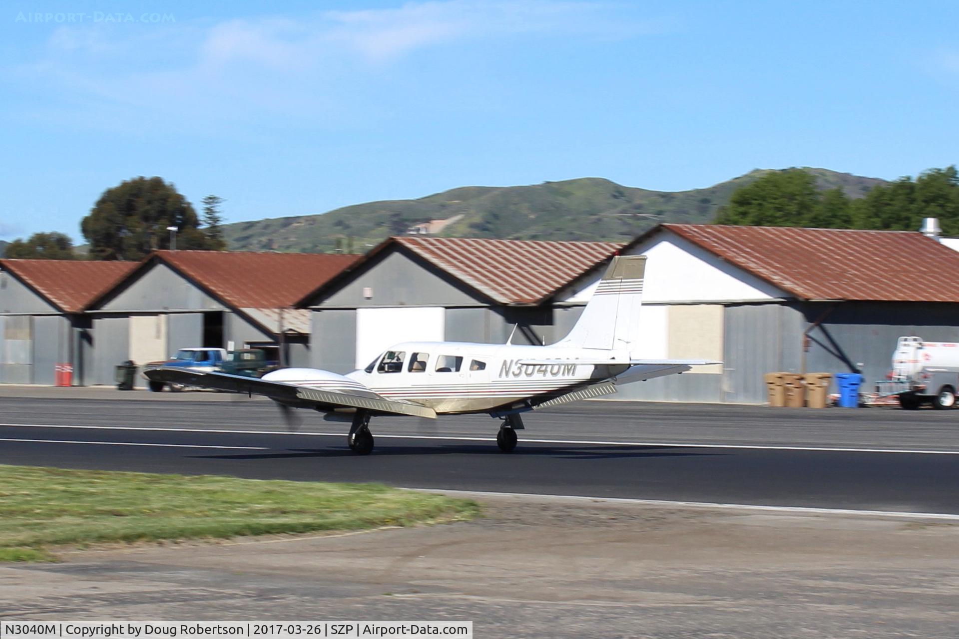 N3040M, 1979 Piper PA-34-200T Seneca II C/N 34-7970105, 1979 Piper PA-34-200T SENECA II, two Continental TSIO-360-E turbocharged and counter-rotating 200 Hp each, landing roll Rwy 22