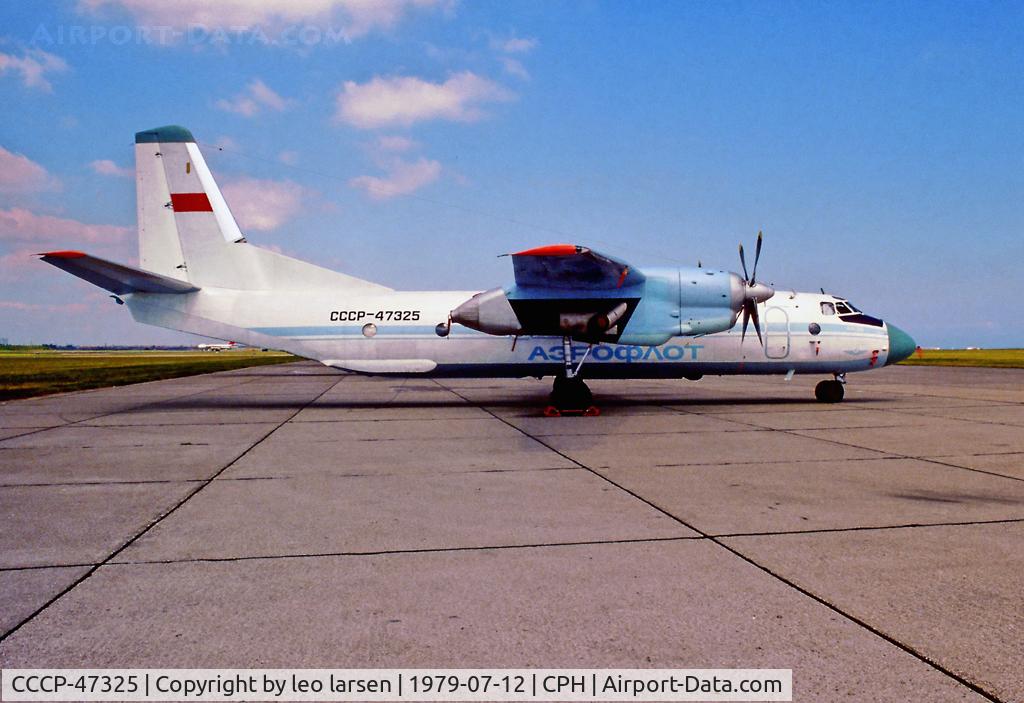 CCCP-47325, 1979 Antonov An-26 C/N 79 07, Copenhagen 12.7.1979