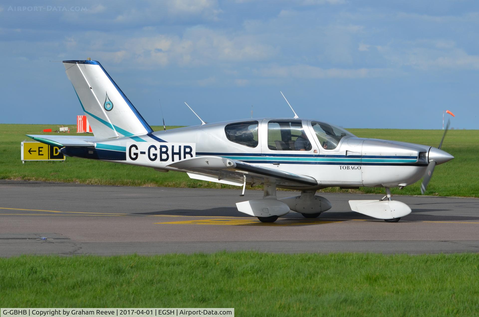 G-GBHB, 1978 Socata TB-10 Tobago C/N 6, Departing from Norwich.