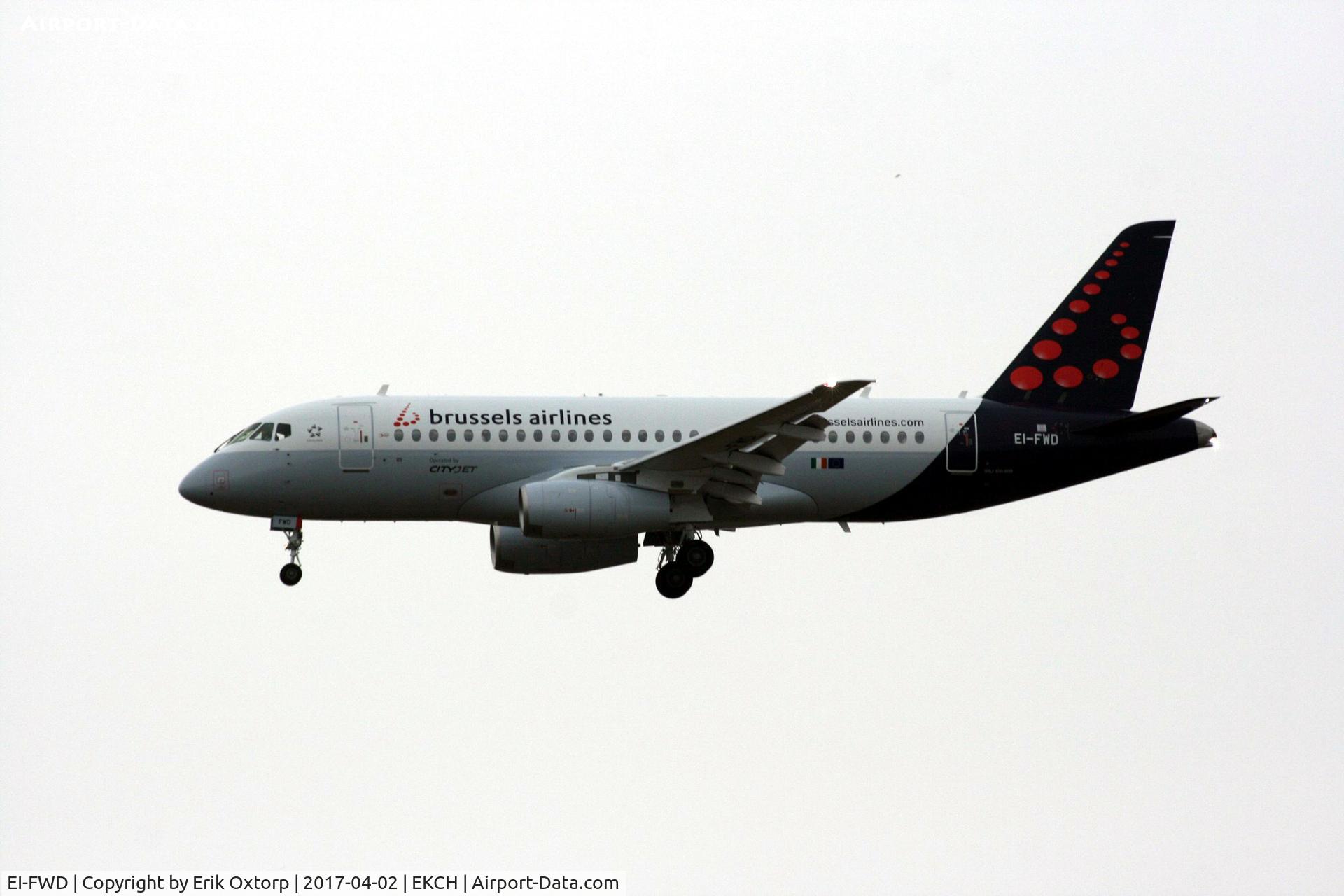 EI-FWD, 2016 Sukhoi Superjet 100 C/N 95105, EI-FWD landing rw 22L