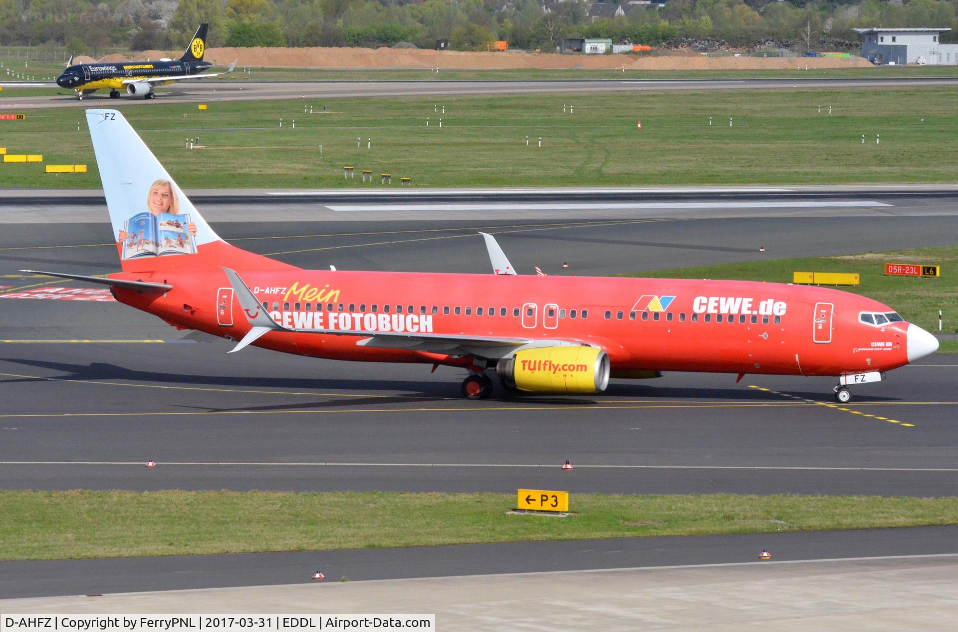 D-AHFZ, 2001 Boeing 737-8K5 C/N 30883, TUI B738  logojet arrived