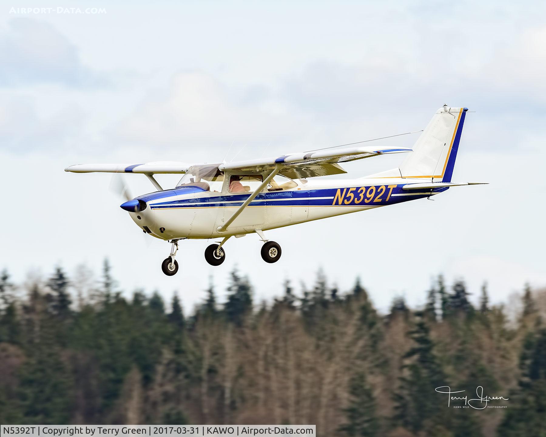 N5392T, 1964 Cessna 172E C/N 17251292, KAWO