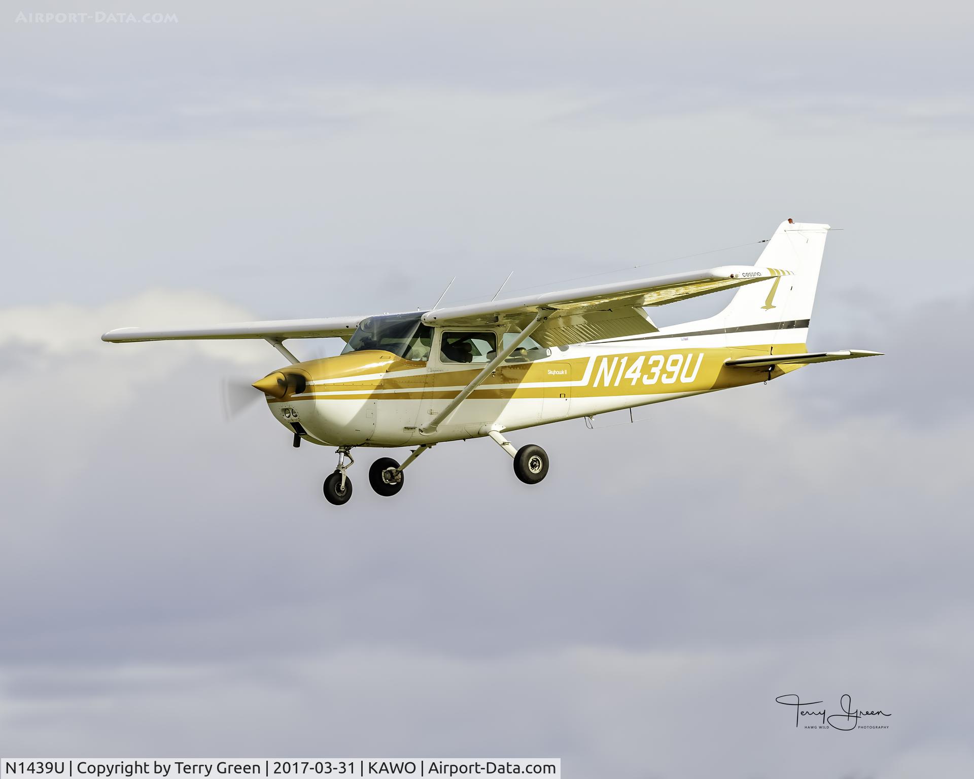 N1439U, 1976 Cessna 172M C/N 17267106, KAWO