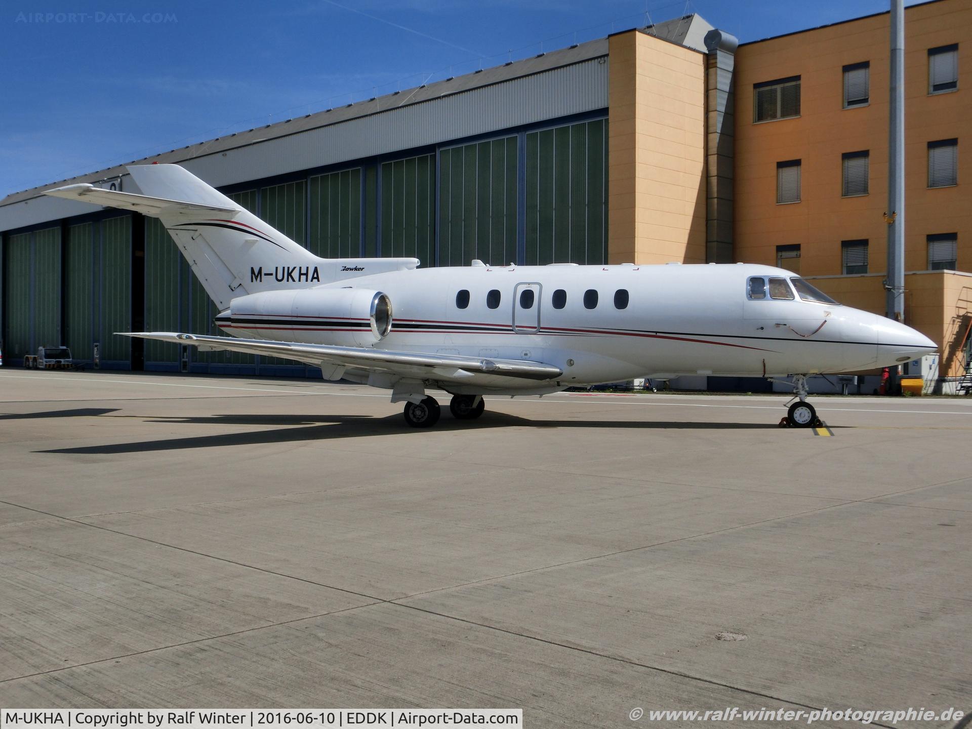 M-UKHA, 2003 Raytheon Hawker 800XP C/N 258625, Raytheon Aircraft Hawker 800XP - Nebula III LTD - 258625 - M-UKHA - 10.06.2016 - CGN