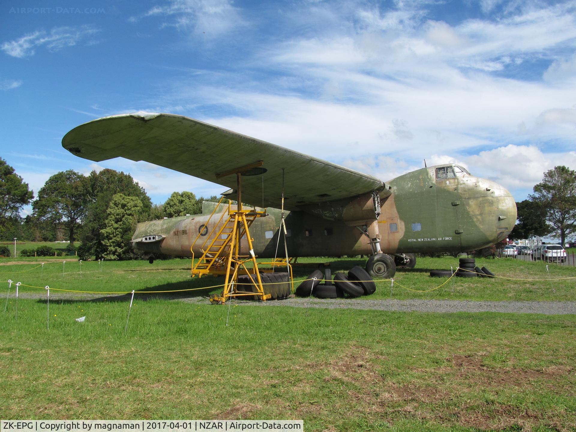 ZK-EPG, Bristol 170 Freighter Mk.31M C/N 13135, probably my last photo of her in the sun - happy days