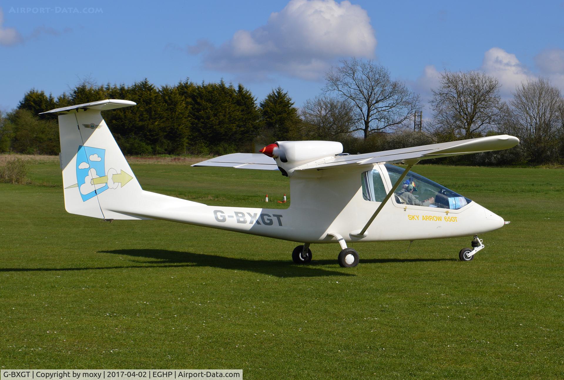 G-BXGT, 1997 Iniziative Industriali Italiane Sky Arrow 650TC C/N PFA 298-13085, Iniziative Industriali Italiane Sky Arrow 650TC at Popham.