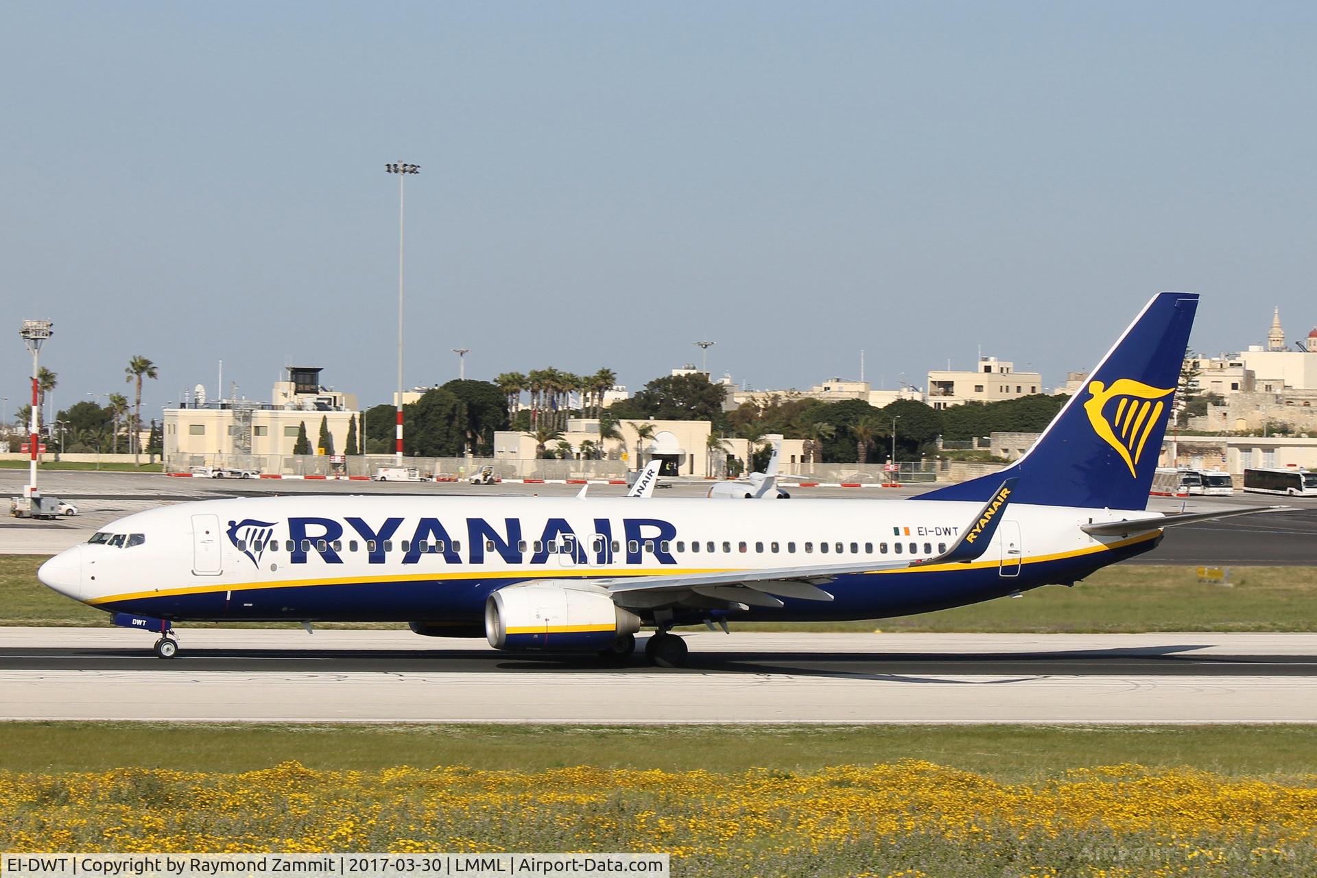 EI-DWT, 2008 Boeing 737-8AS C/N 33626, B737-800 EI-DWT Ryanair