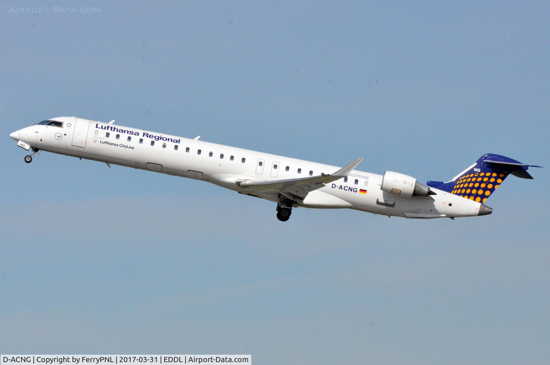 D-ACNG, 2009 Bombardier CRJ-900LR (CL-600-2D24) C/N 15245, Lufthansa CL900 departing