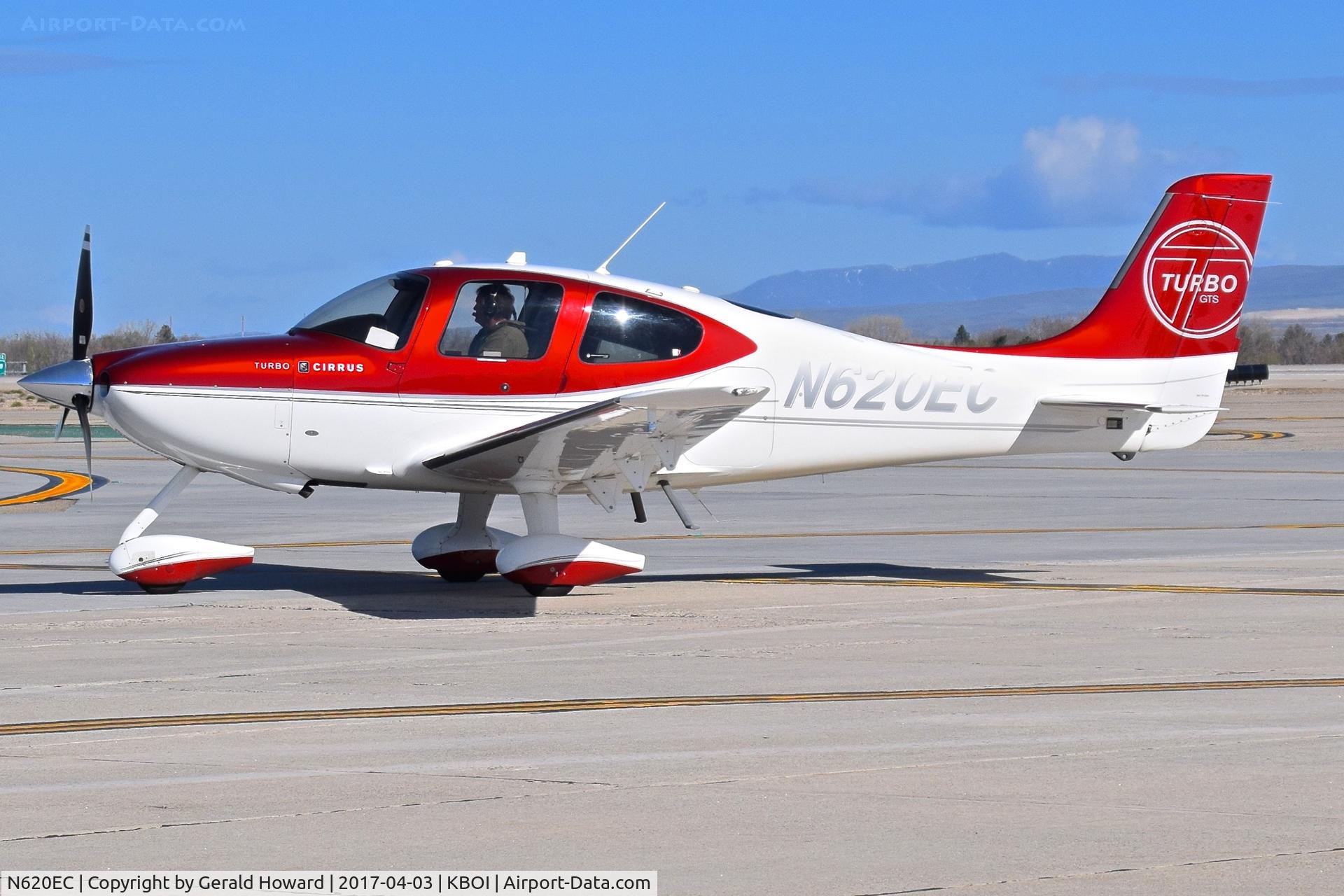 N620EC, Cirrus SR22 C/N 3620, Turning off Bravo for south GA ramp.