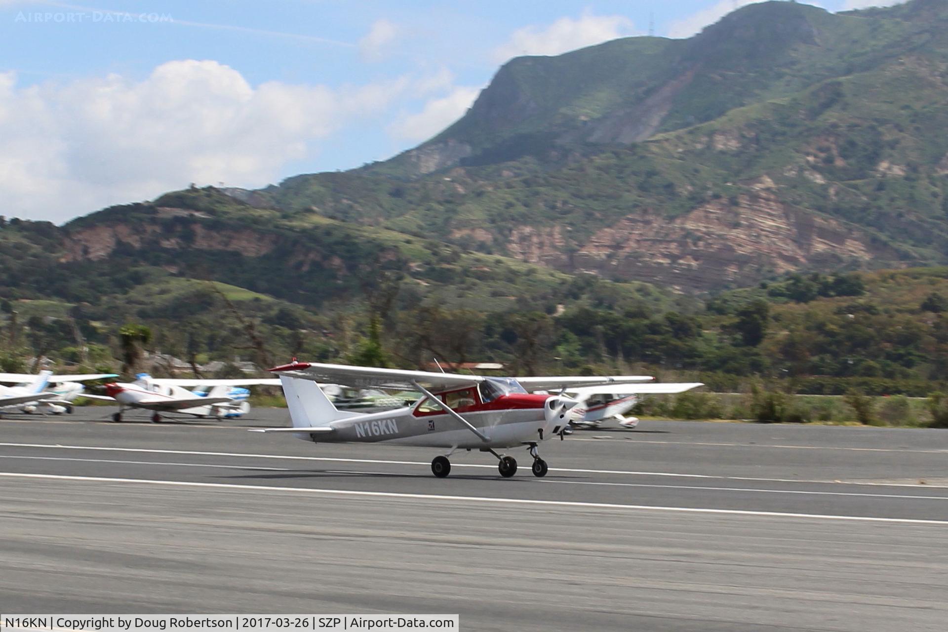 N16KN, 1965 Cessna 172G C/N 17253986, 1965 Cessna 172G SKYHAWK, Continental O-300 145 Hp 6 cylinder, takeoff roll Rwy 22