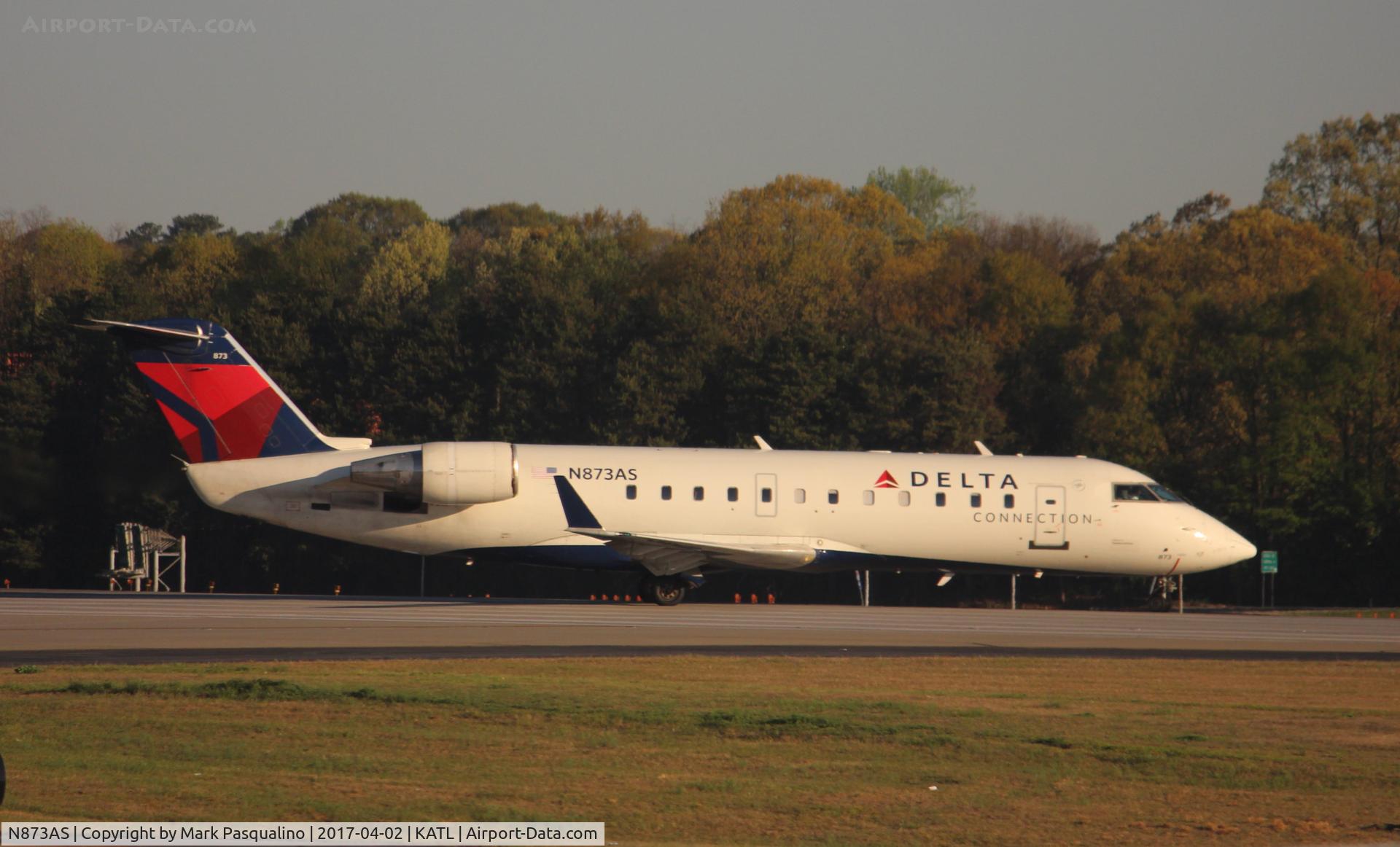 N873AS, 2001 Bombardier CRJ-200ER (CL-600-2B19) C/N 7549, CL-600-2B19