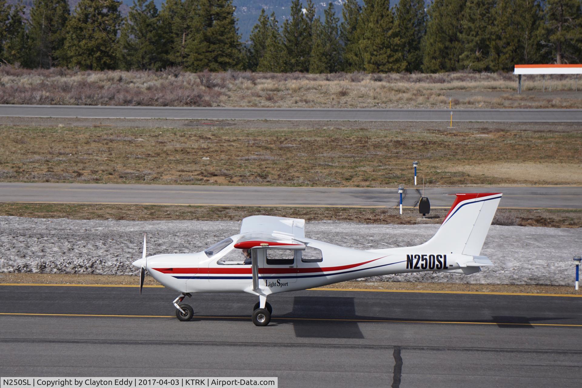 N250SL, 2005 Jabiru J250-SP C/N 245, Truckee Airport California. 2017.