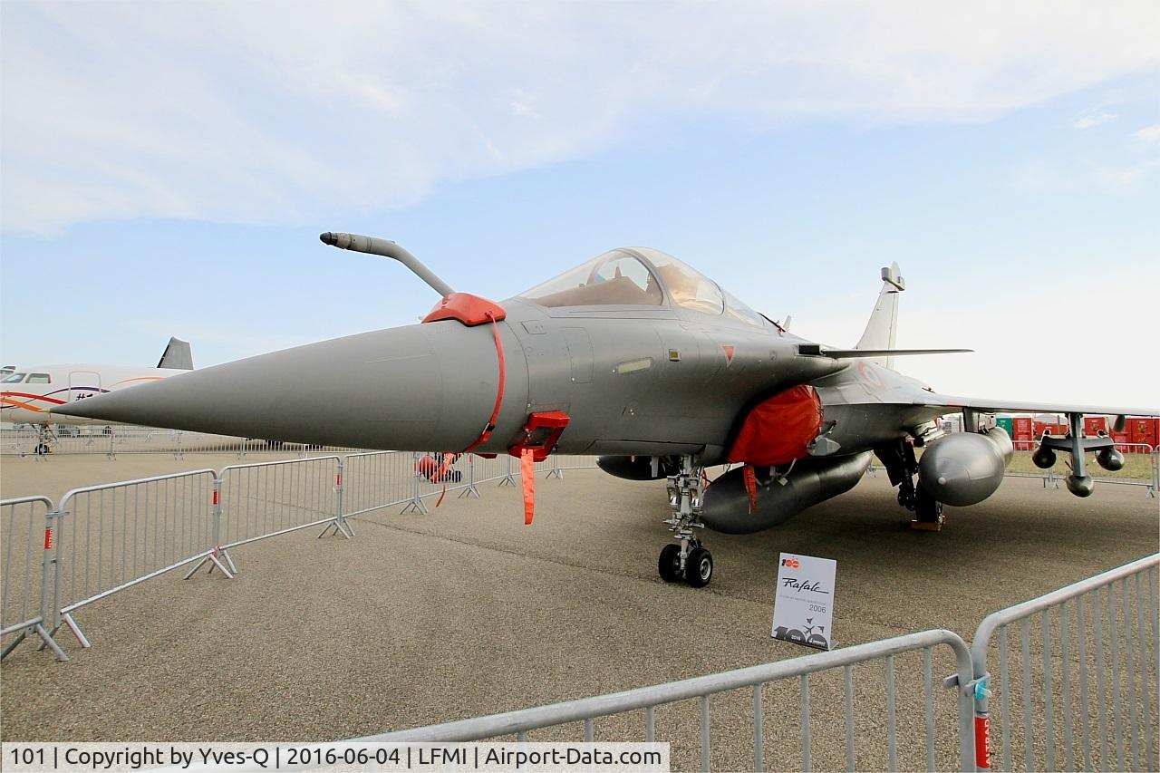 101, Dassault Rafale C C/N 101, Dassault Rafale C, Static display, Close Air Support Configuration, Istres-Le Tubé Air Base 125 (LFMI-QIE) open day 2016